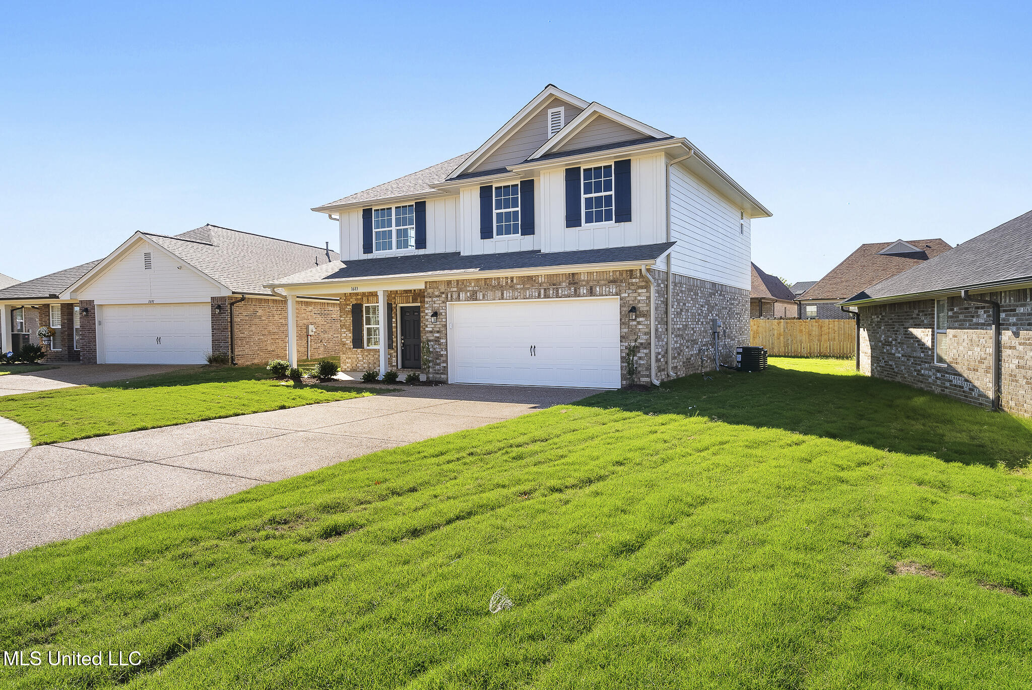 1683 Cambria Drive Property Photo 1