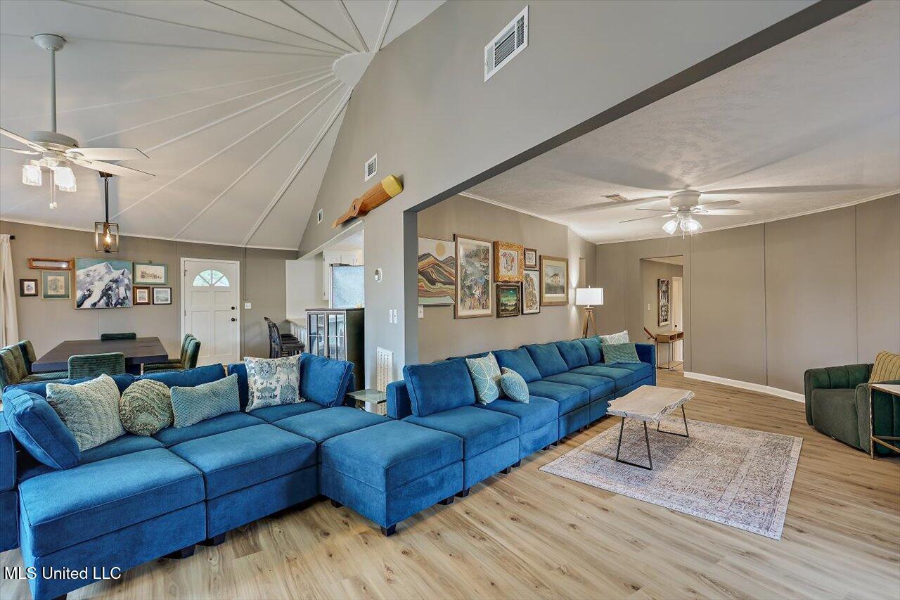 363 Lake Harbor Road Property Photo 24