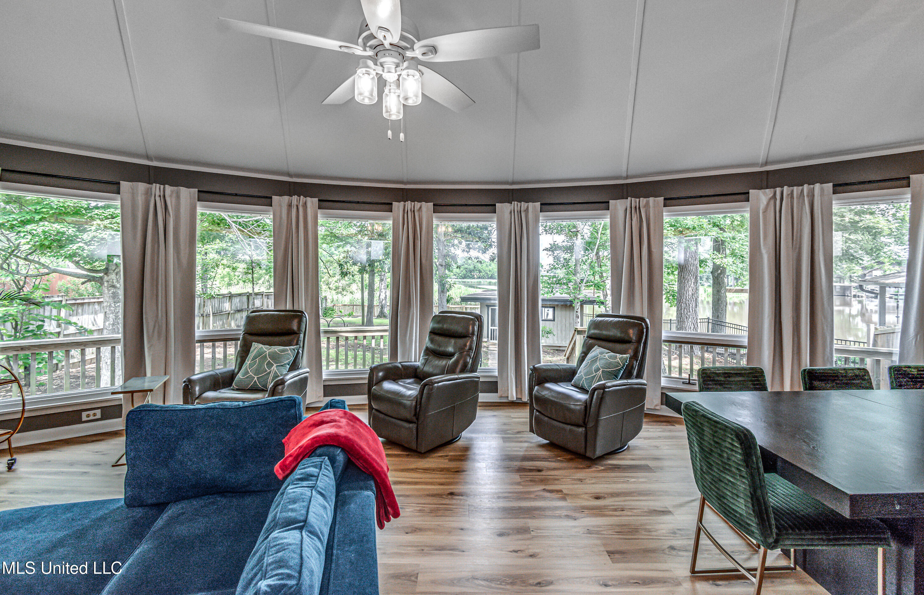 363 Lake Harbor Road Property Photo 41