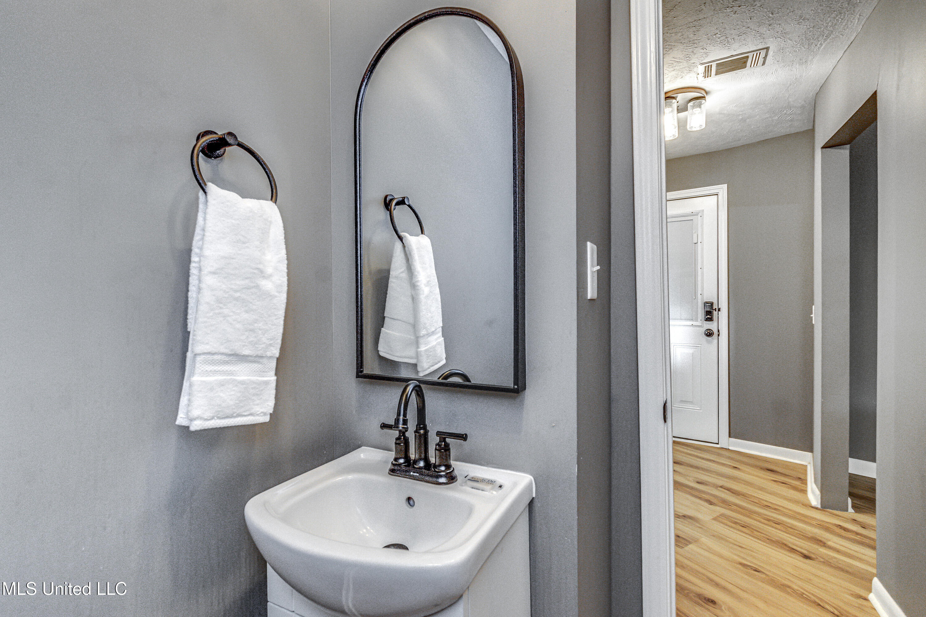 363 Lake Harbor Road Property Photo 42