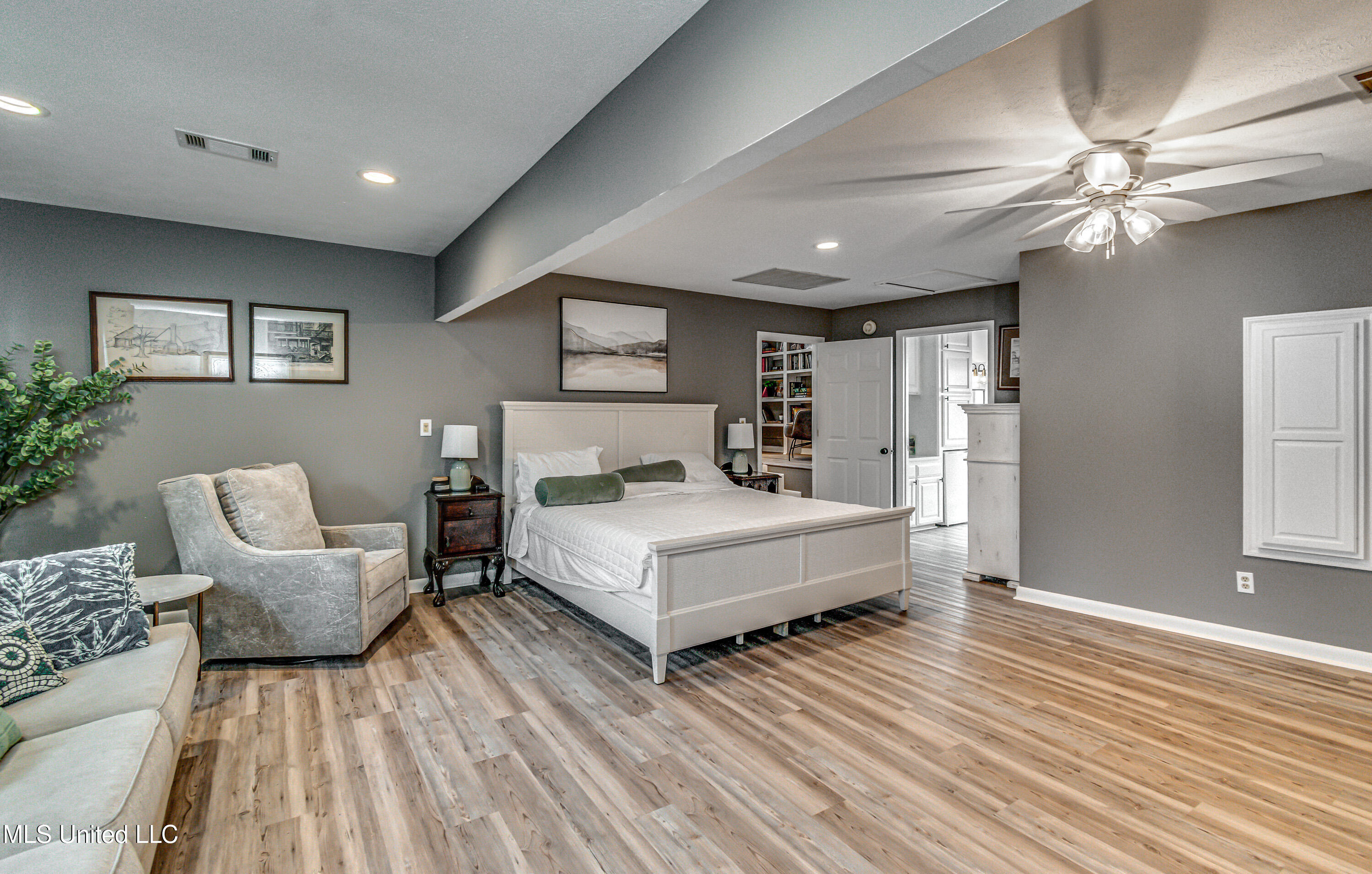 363 Lake Harbor Road Property Photo 63