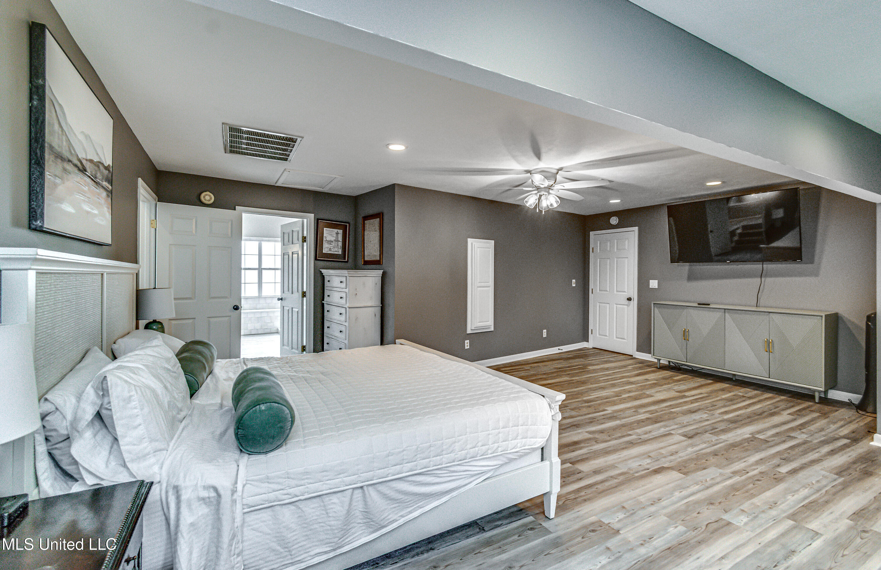 363 Lake Harbor Road Property Photo 64