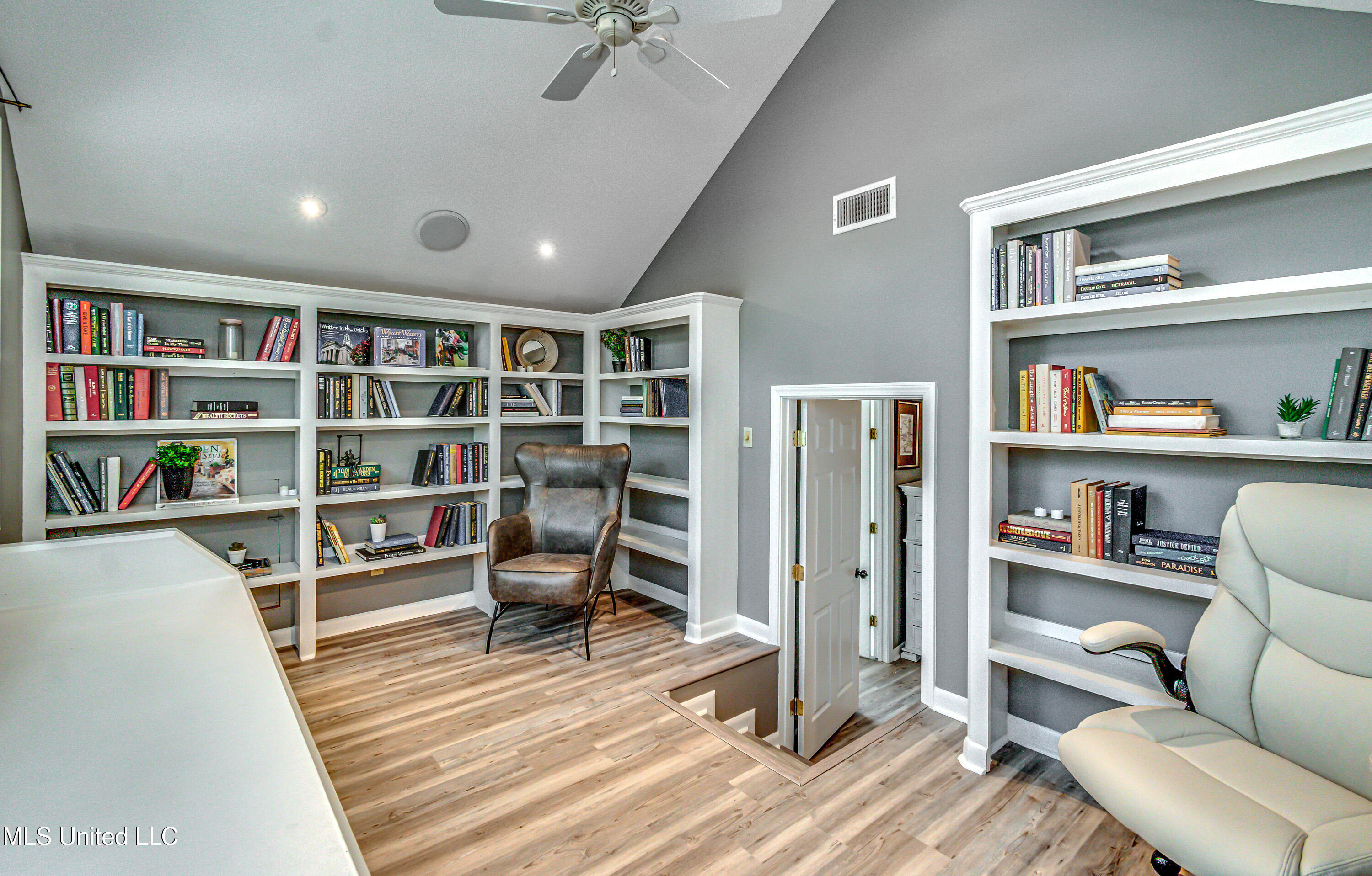 363 Lake Harbor Road Property Photo 71