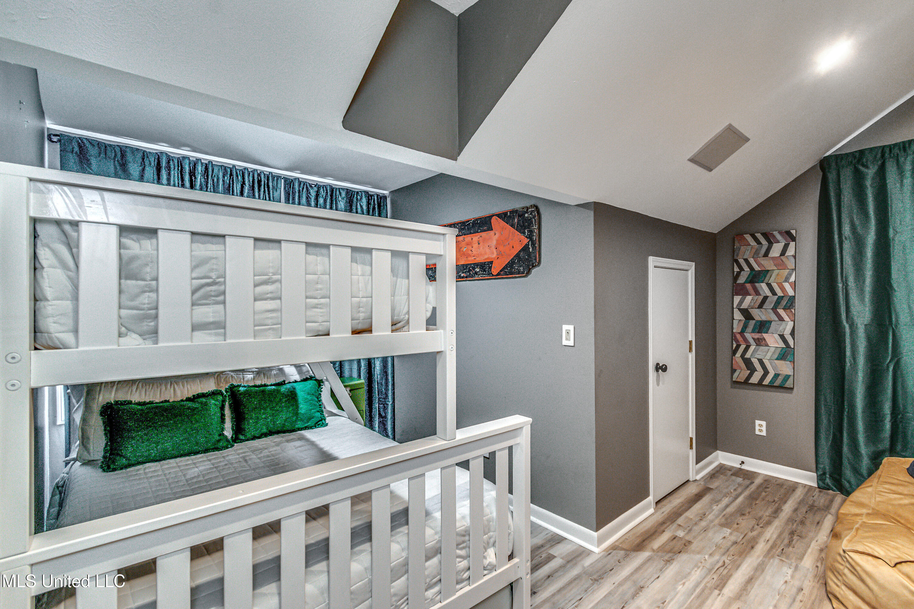 363 Lake Harbor Road Property Photo 93