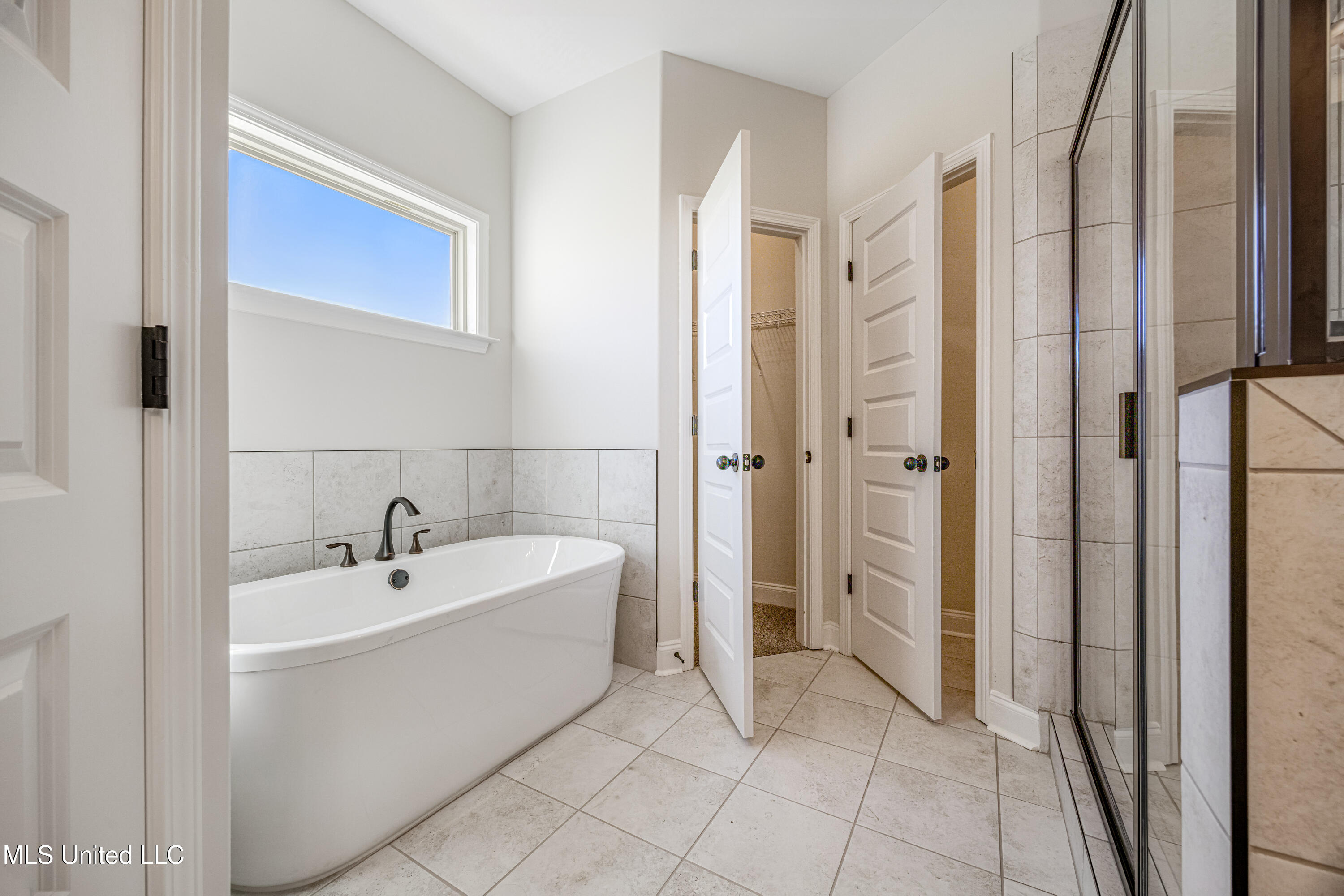 3740 Roland Drive Property Photo 22