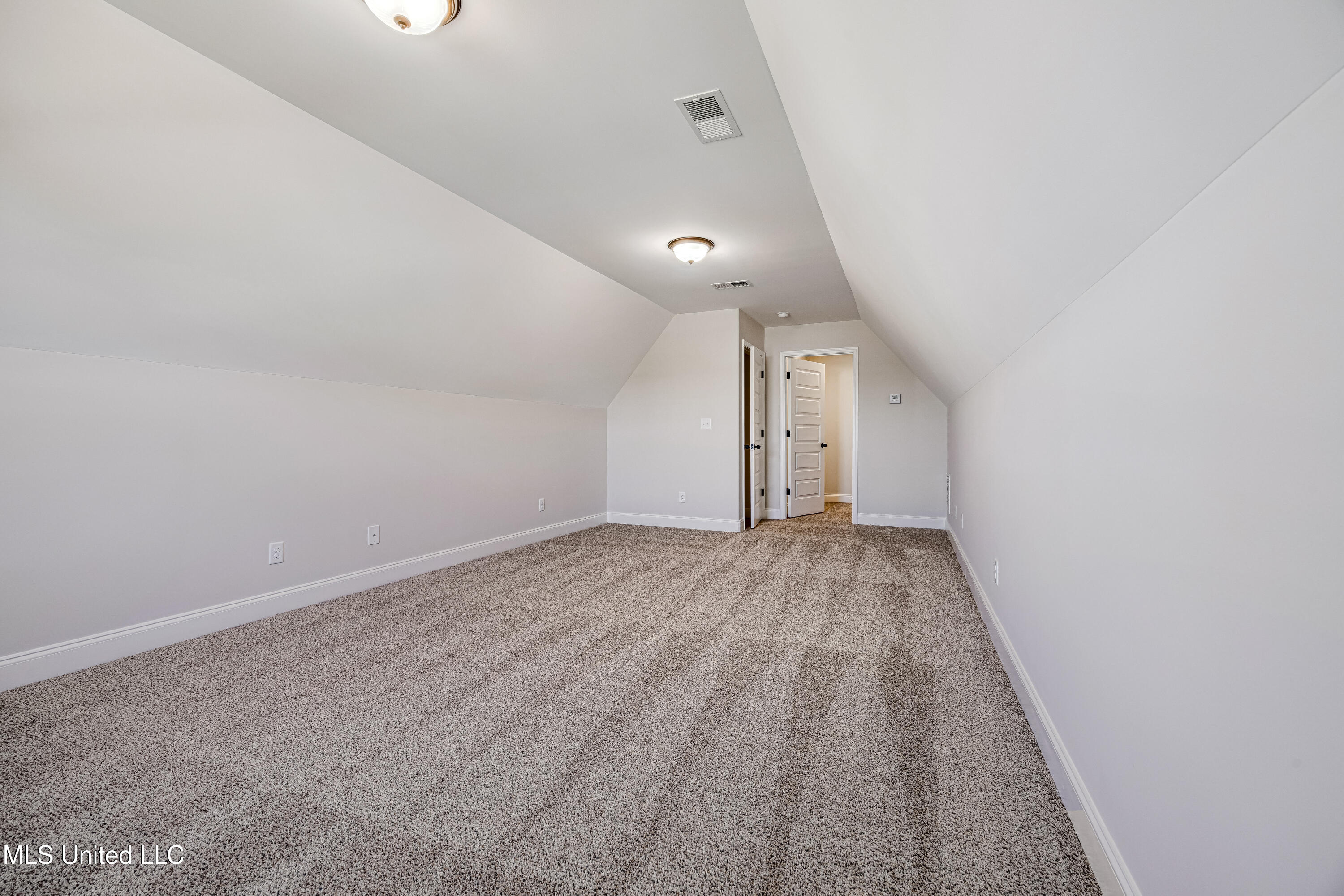 3740 Roland Drive Property Photo 31