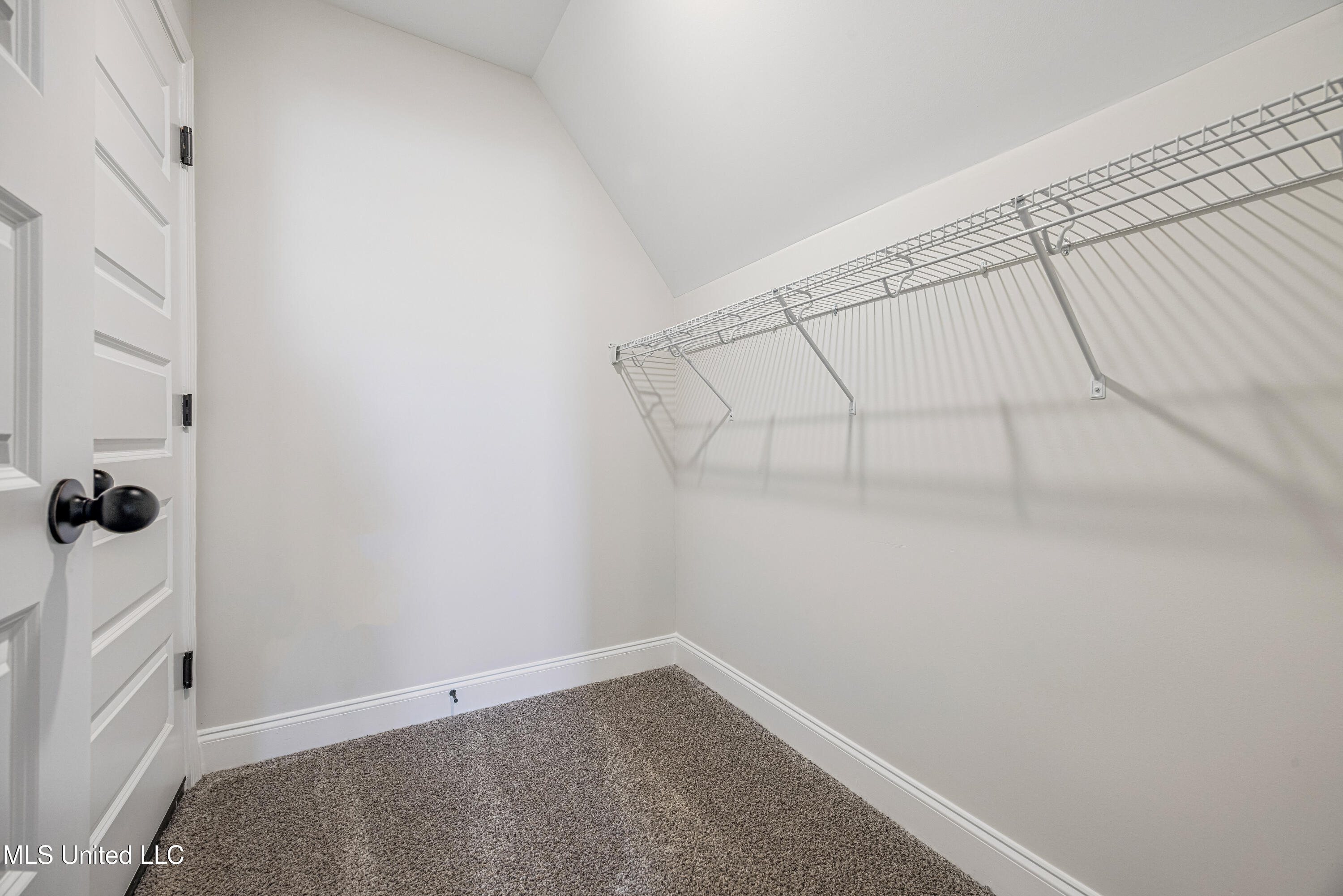 3740 Roland Drive Property Photo 32