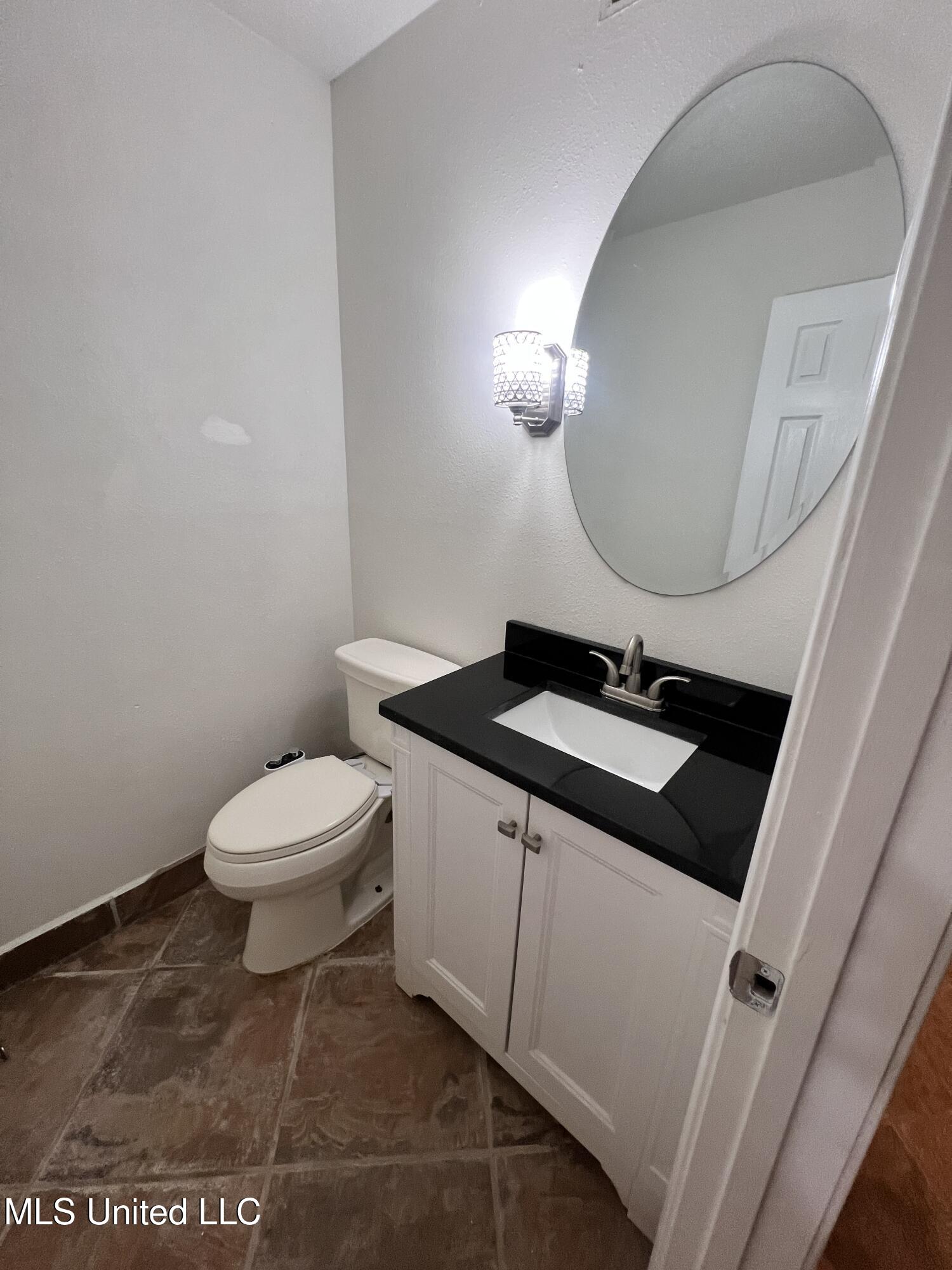 2418 Northridge Drive Property Photo 10
