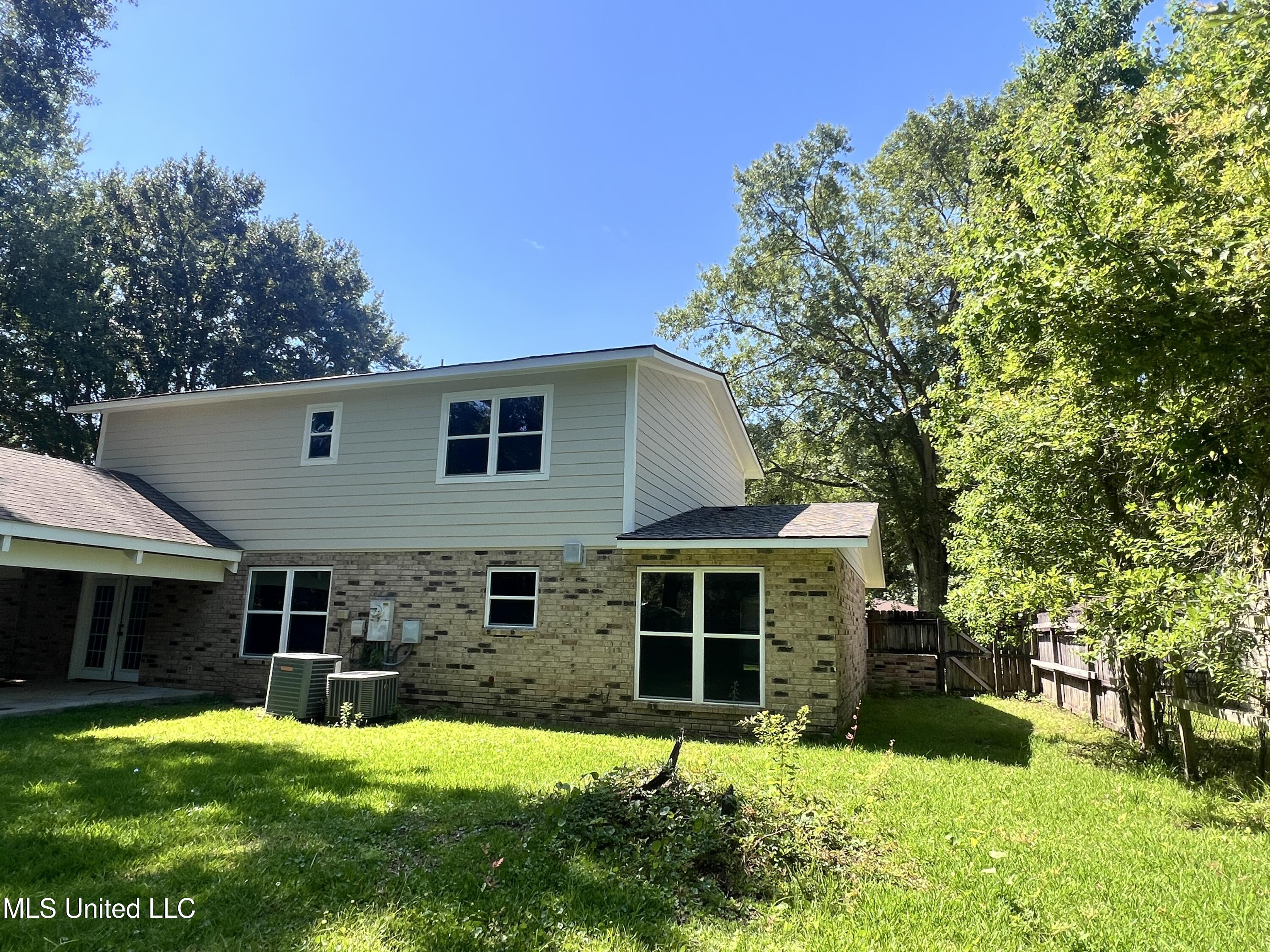 2418 Northridge Drive Property Photo 27