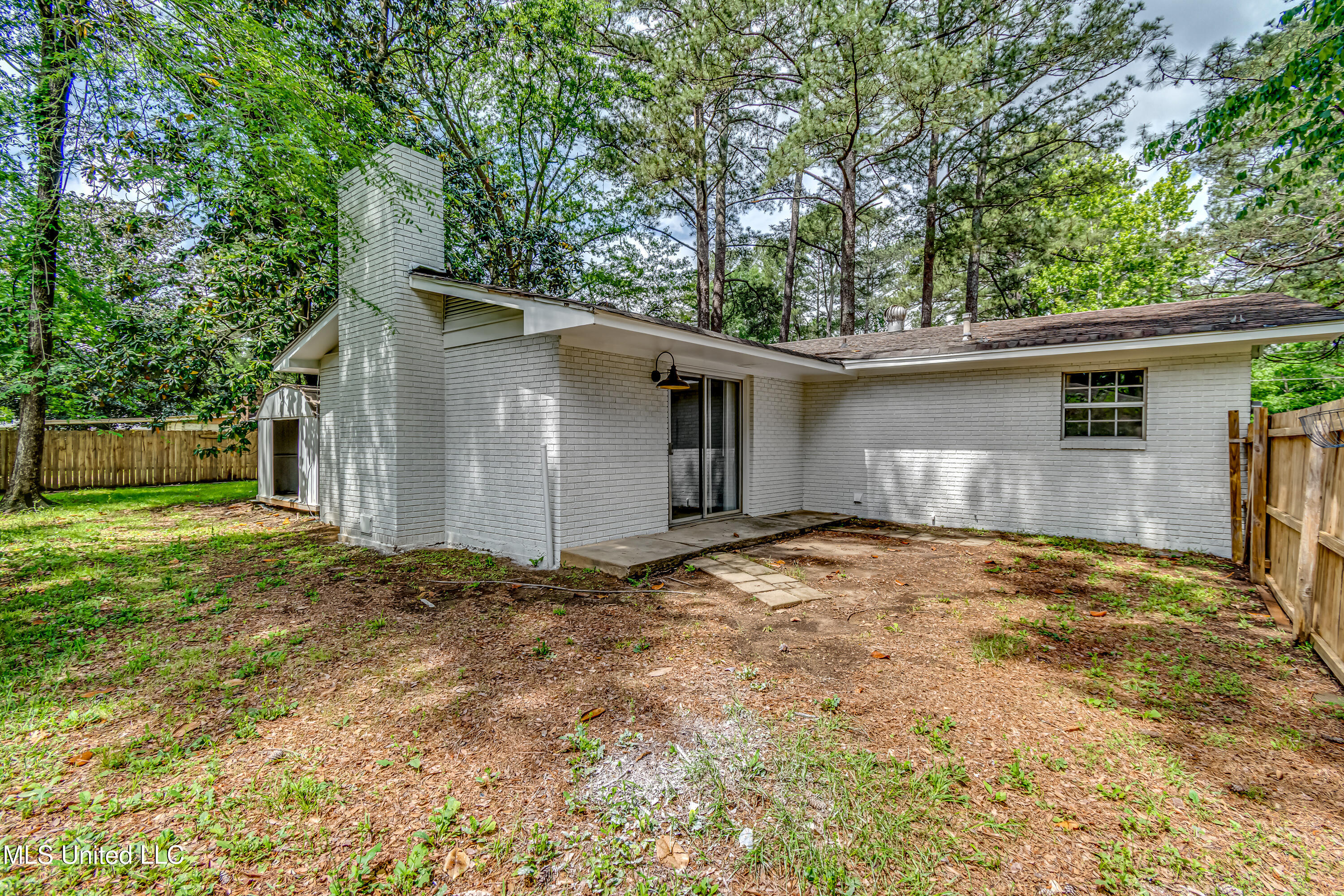 204 Turtle Creek Drive Property Photo 13