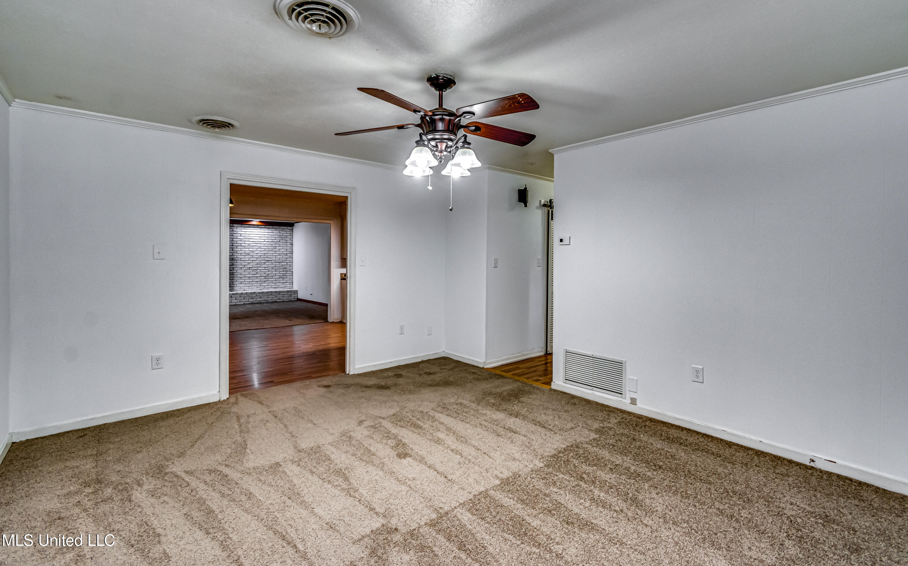 204 Turtle Creek Drive Property Photo 21
