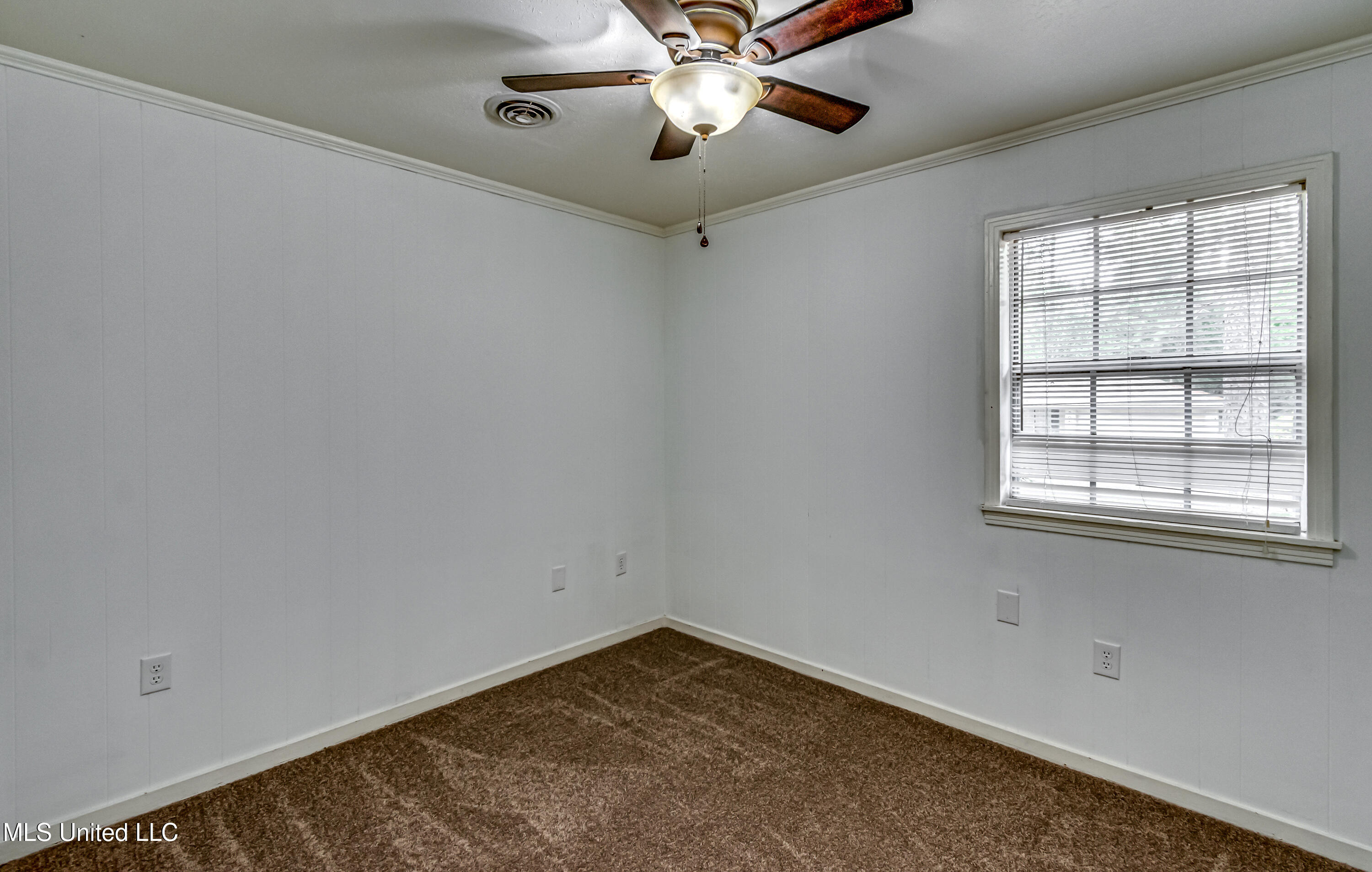 204 Turtle Creek Drive Property Photo 42