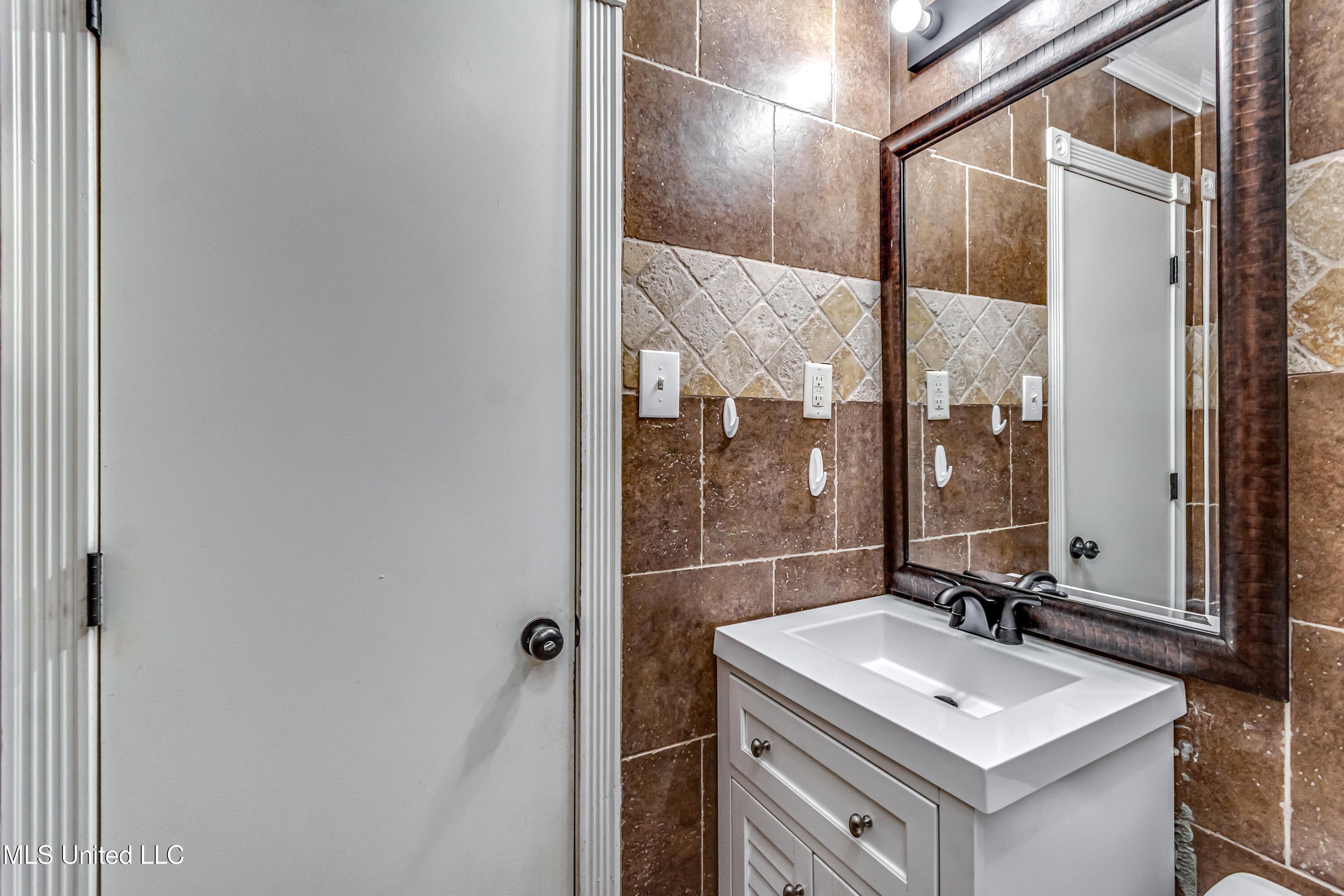 204 Turtle Creek Drive Property Photo 56