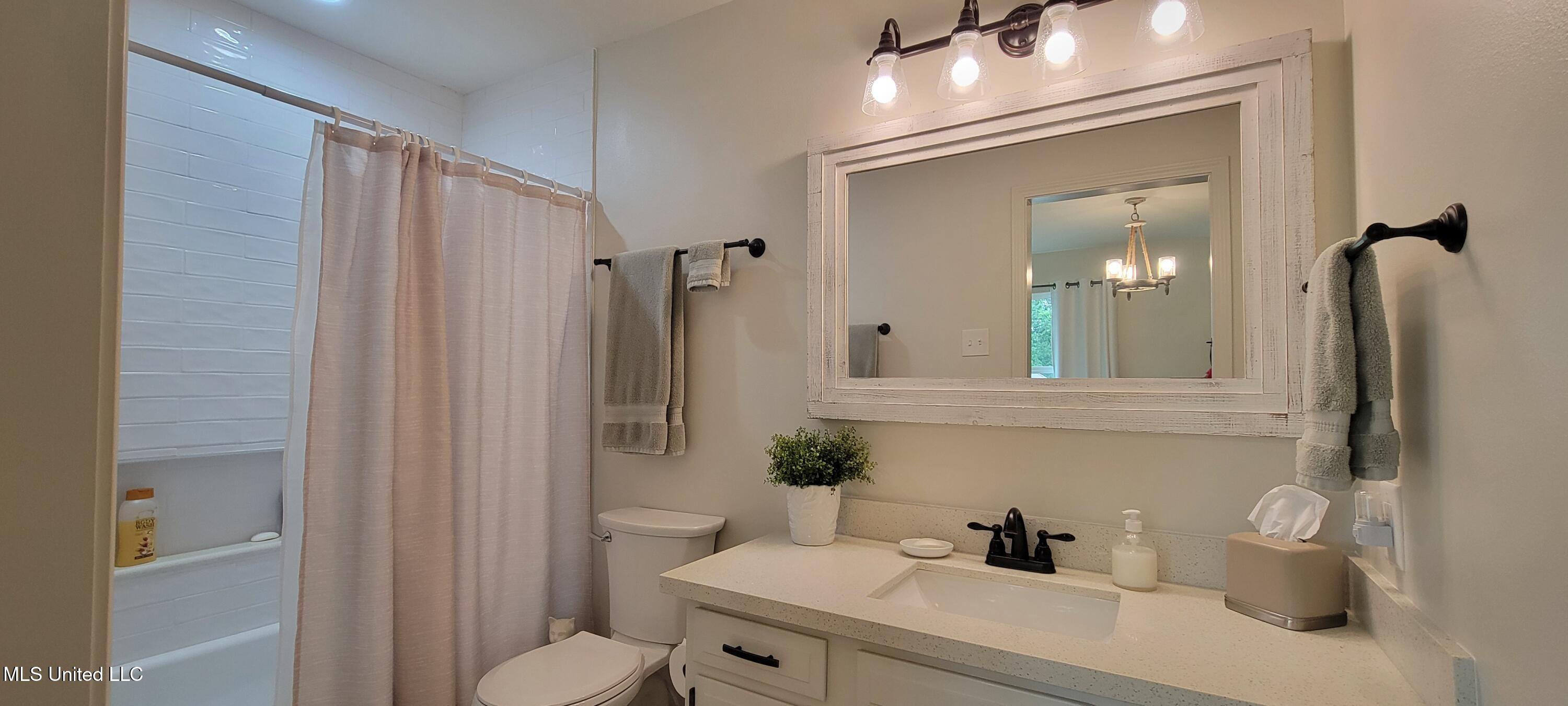 417 Highpoint Drive Property Photo 21