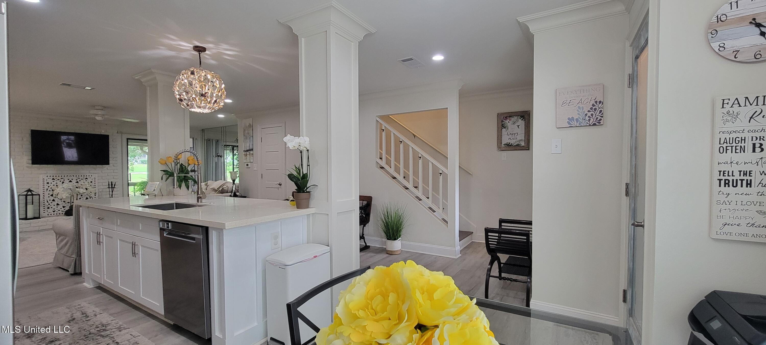 417 Highpoint Drive Property Photo 28