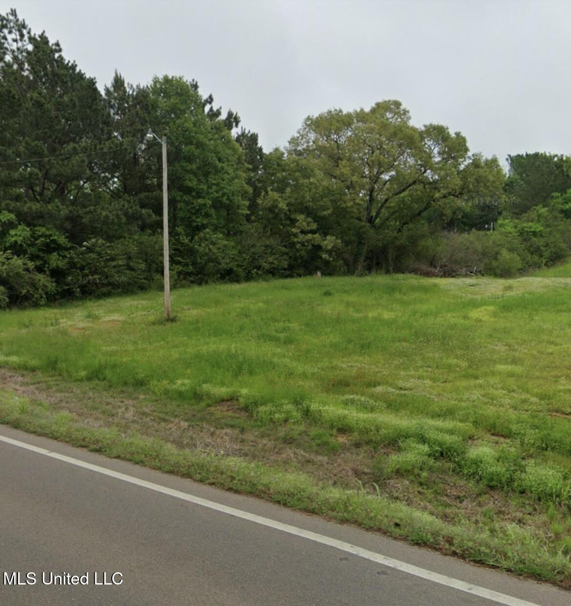 5900 Hwy 305 Property Photo 2
