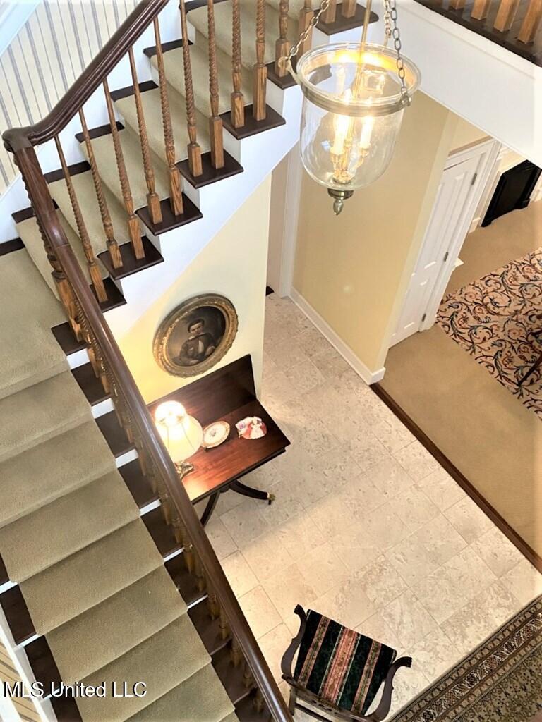 707 State Street Property Photo 34