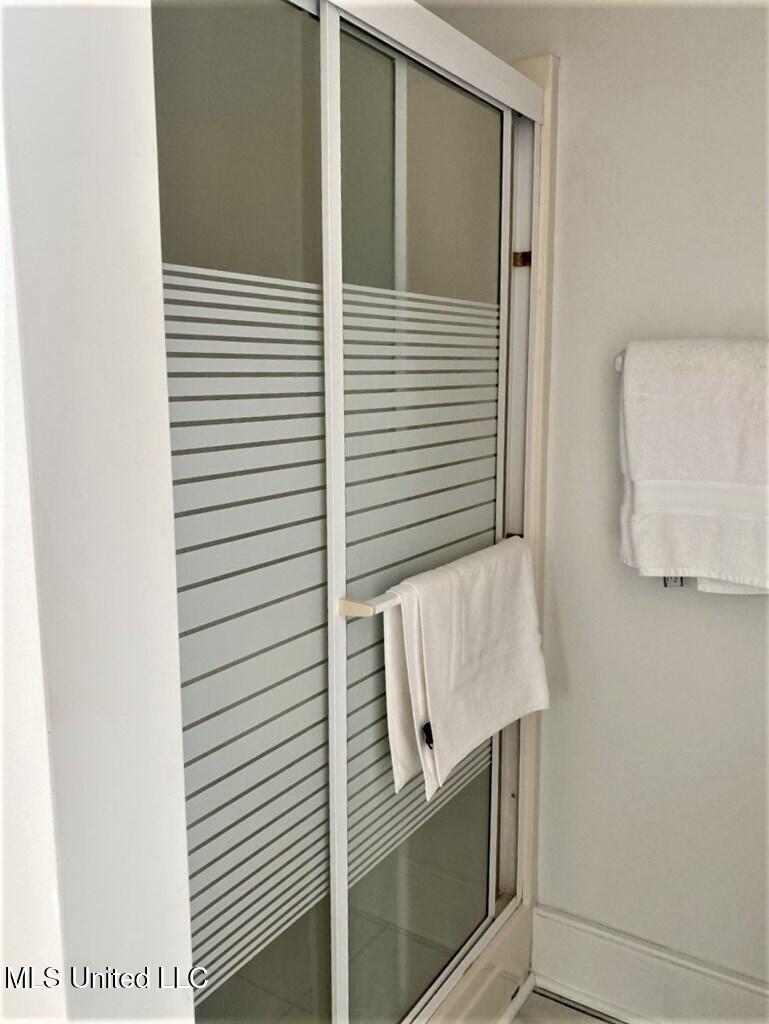 707 State Street Property Photo 40