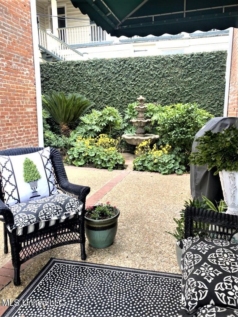 707 State Street Property Photo 57