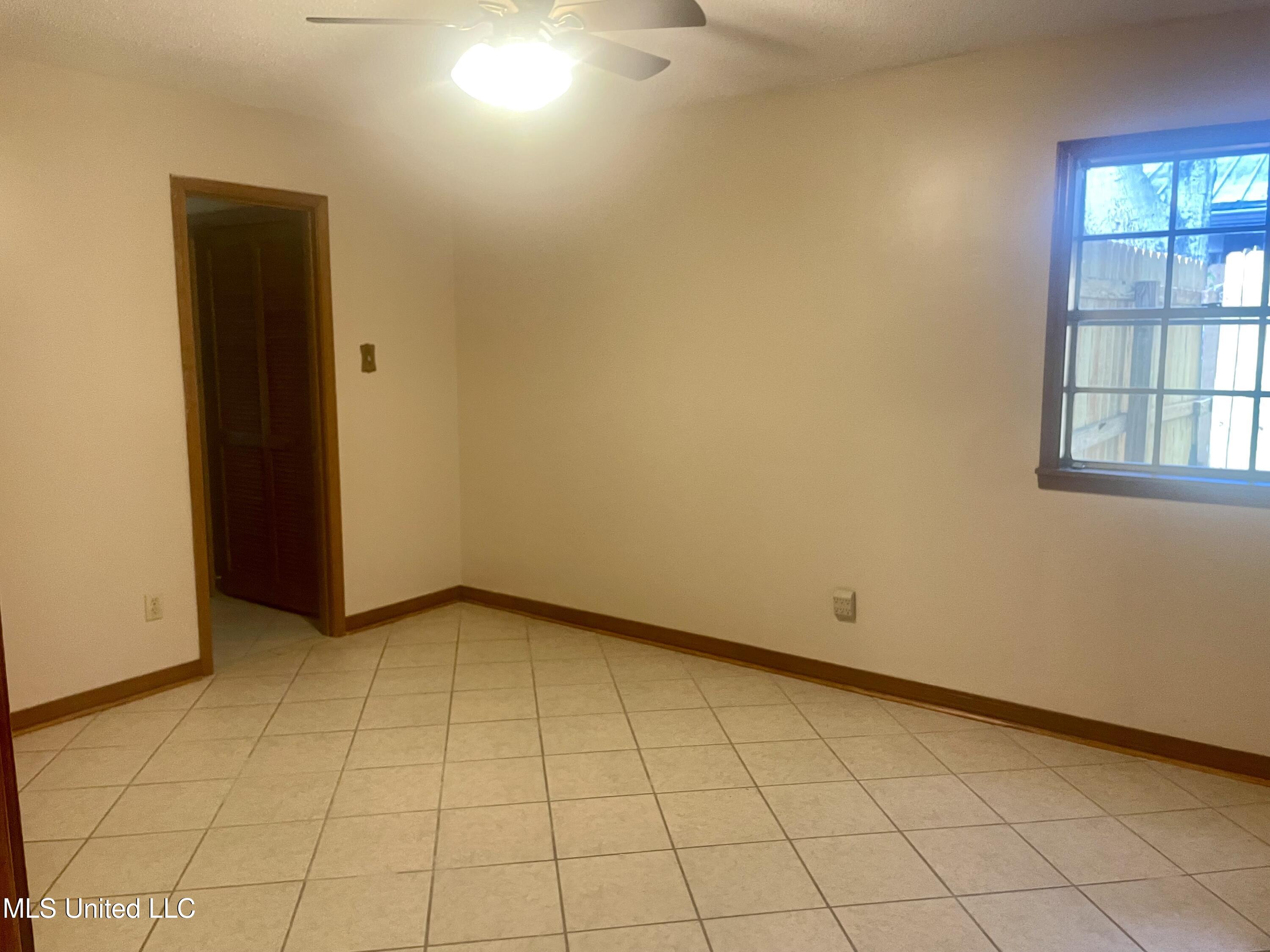 2909 Pimlico Drive Drive Property Photo 12