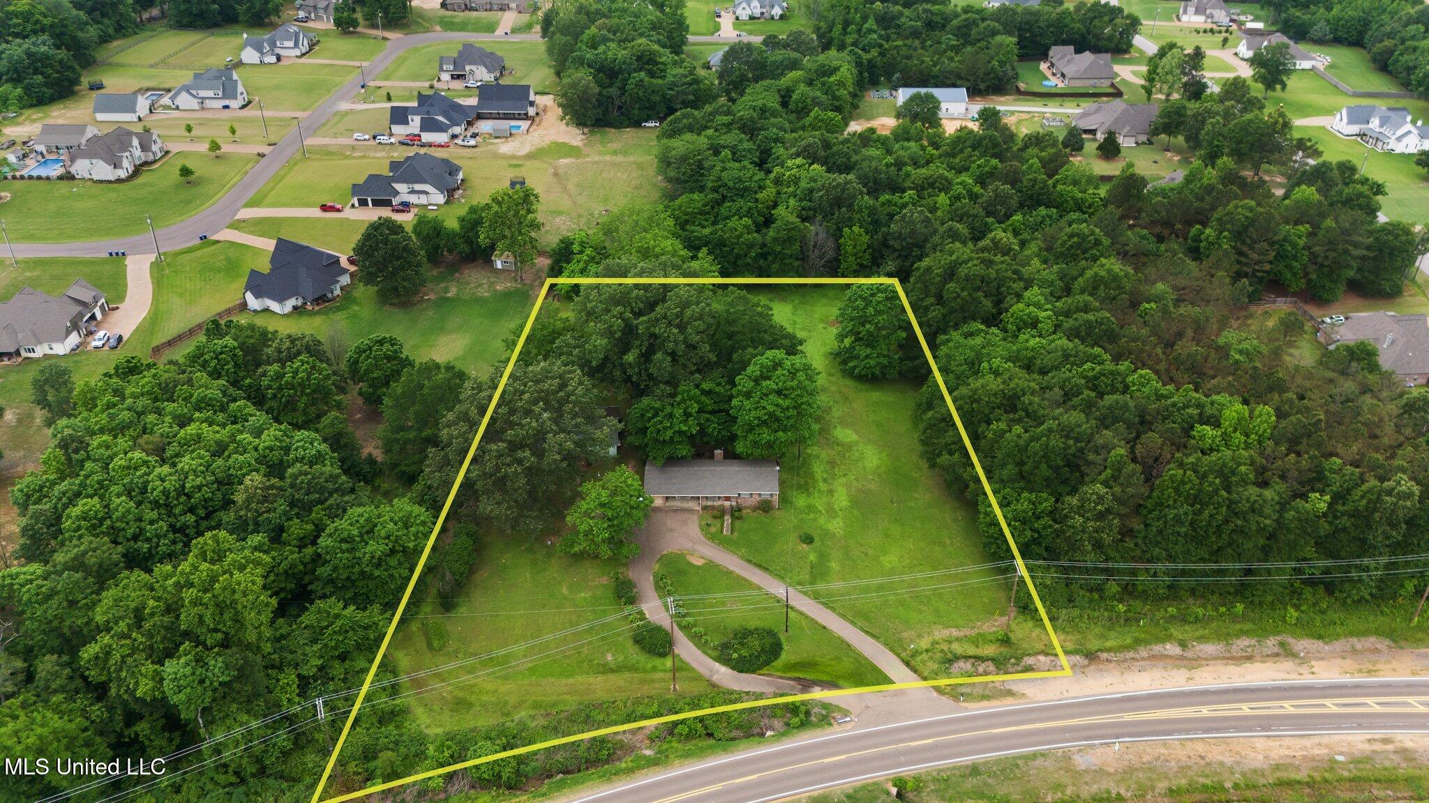 2881 Ms-305 Property Photo 2