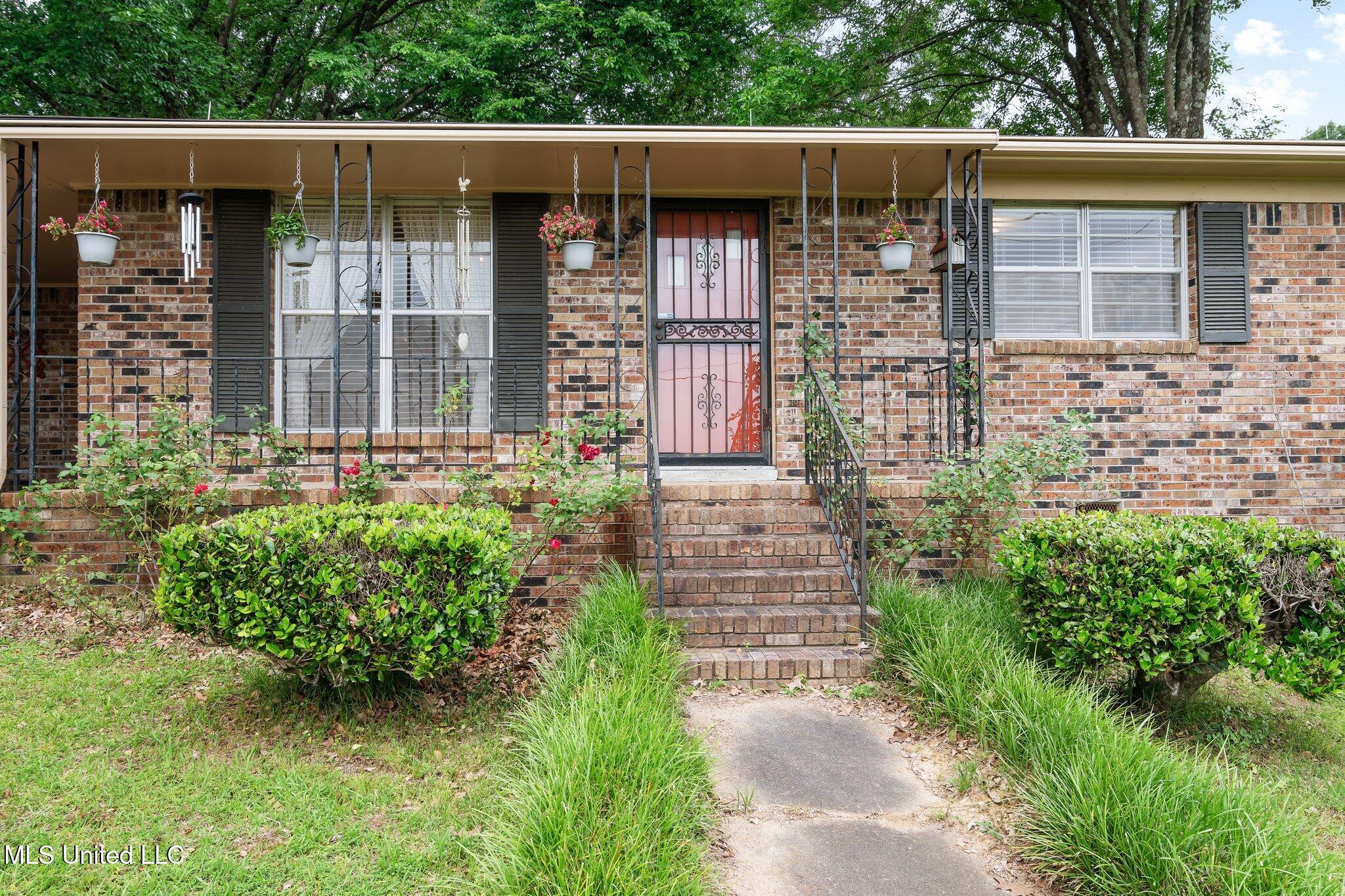 2881 Ms-305 Property Photo 4