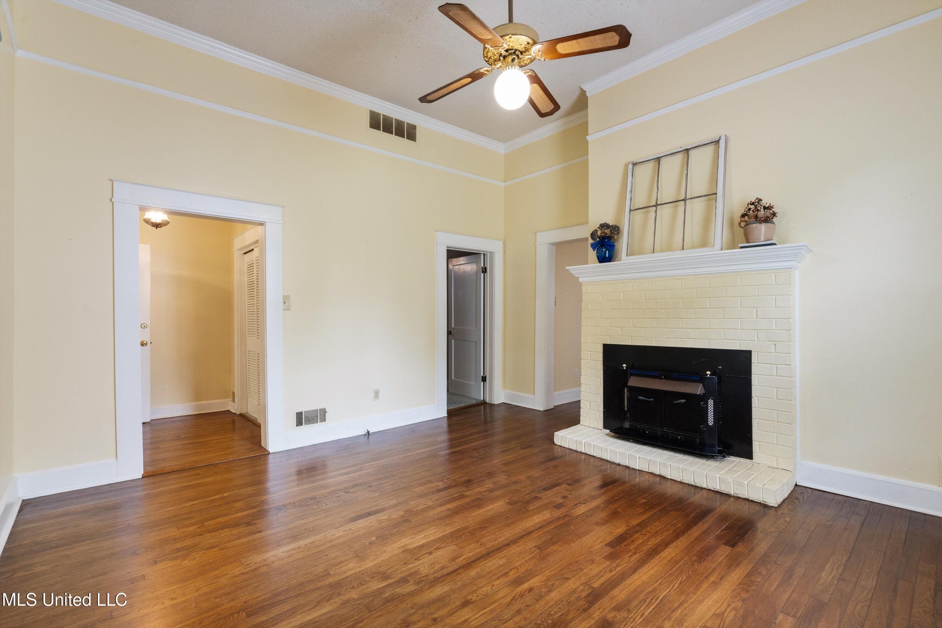 5926 Horn Lake Road Property Photo 6
