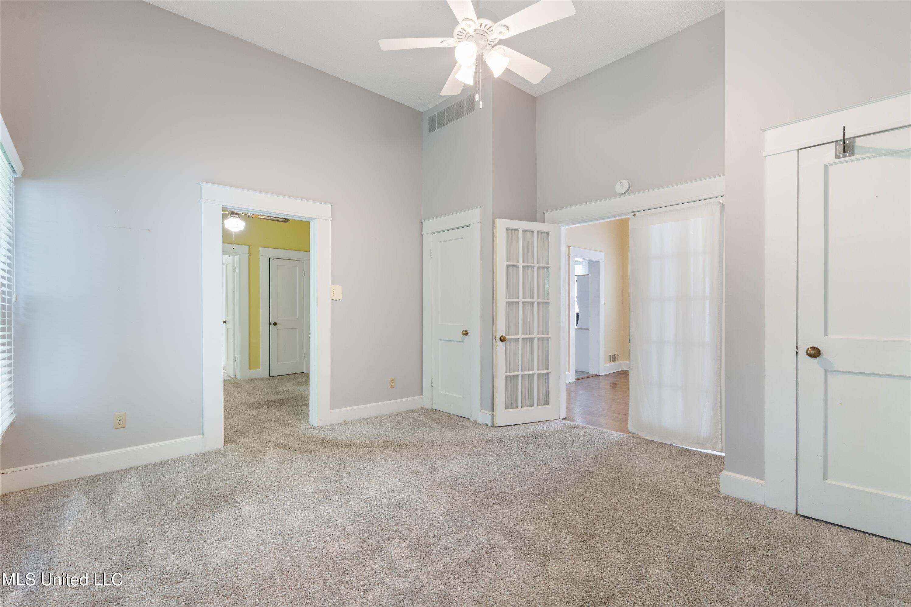5926 Horn Lake Road Property Photo 14