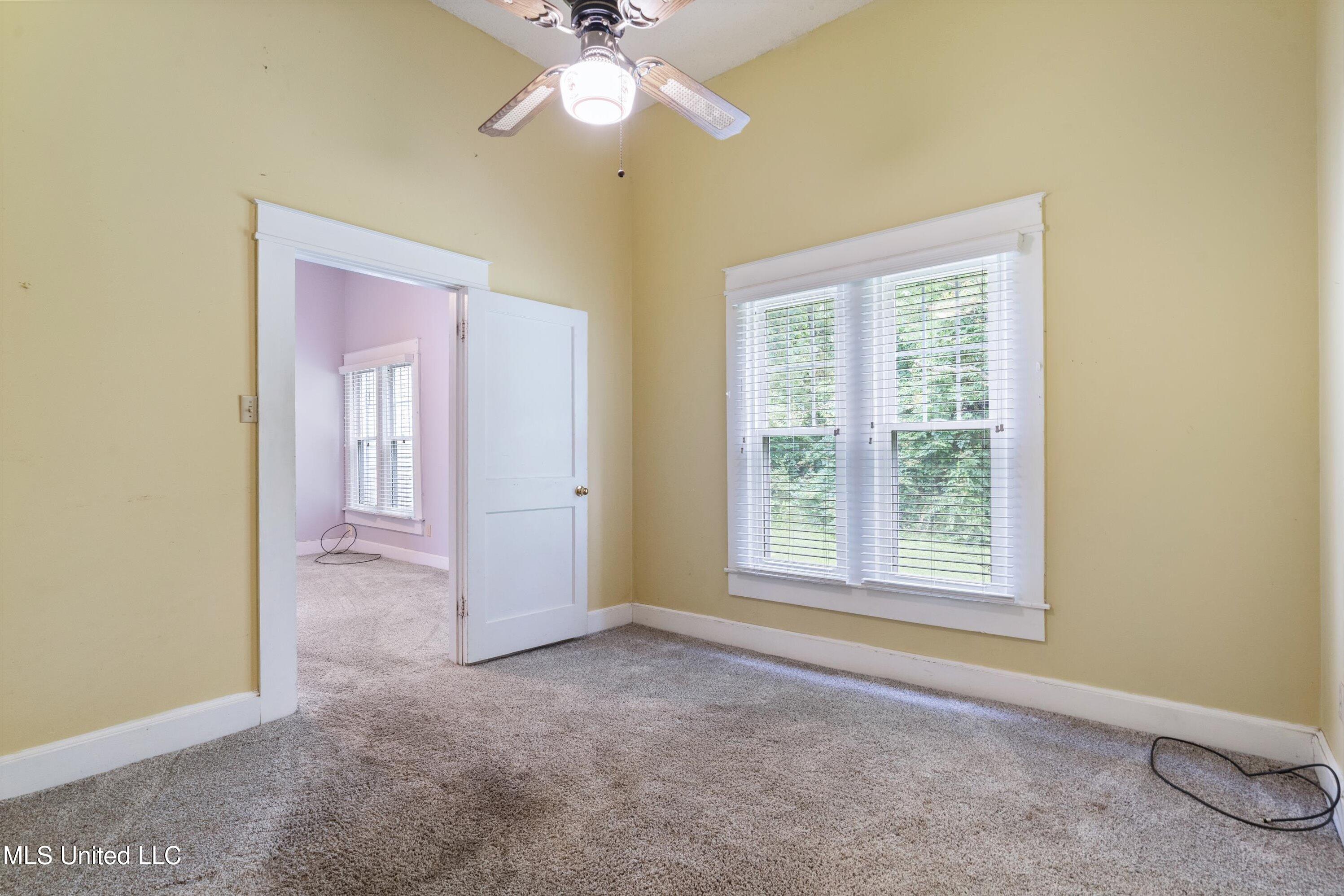 5926 Horn Lake Road Property Photo 16