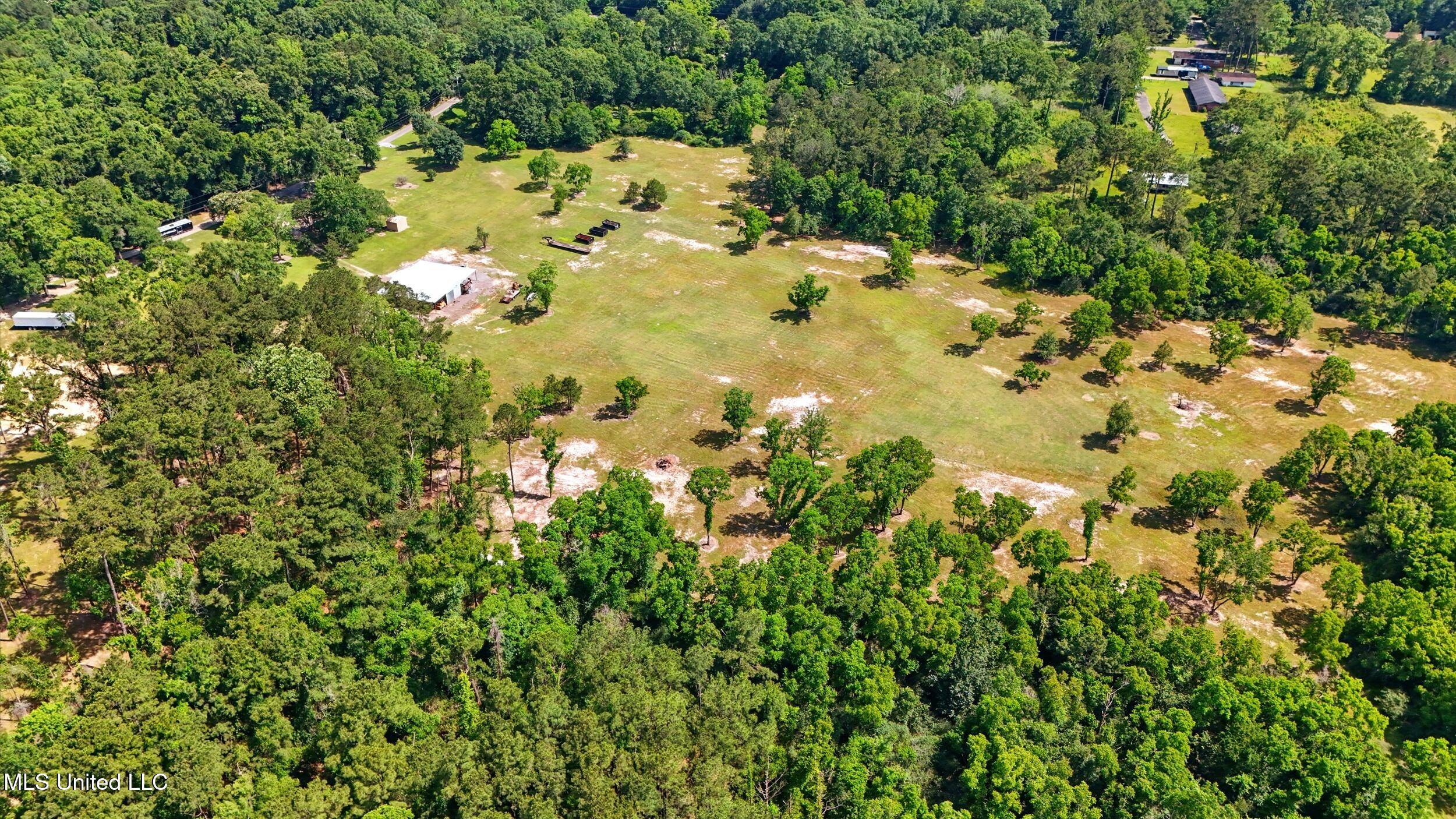 271 Bobby Lane Property Photo 12