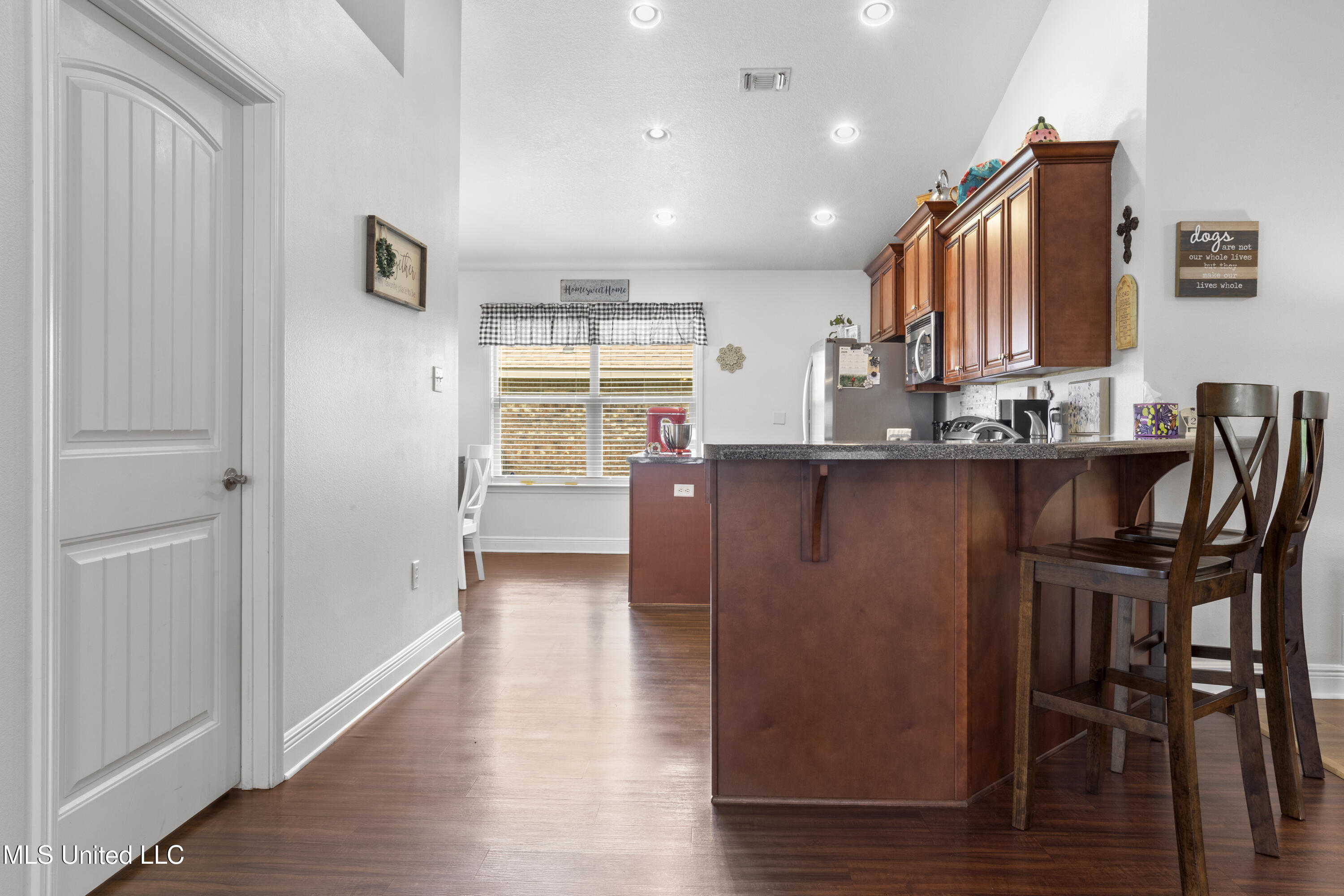 13703 Windwood Drive Property Photo 10