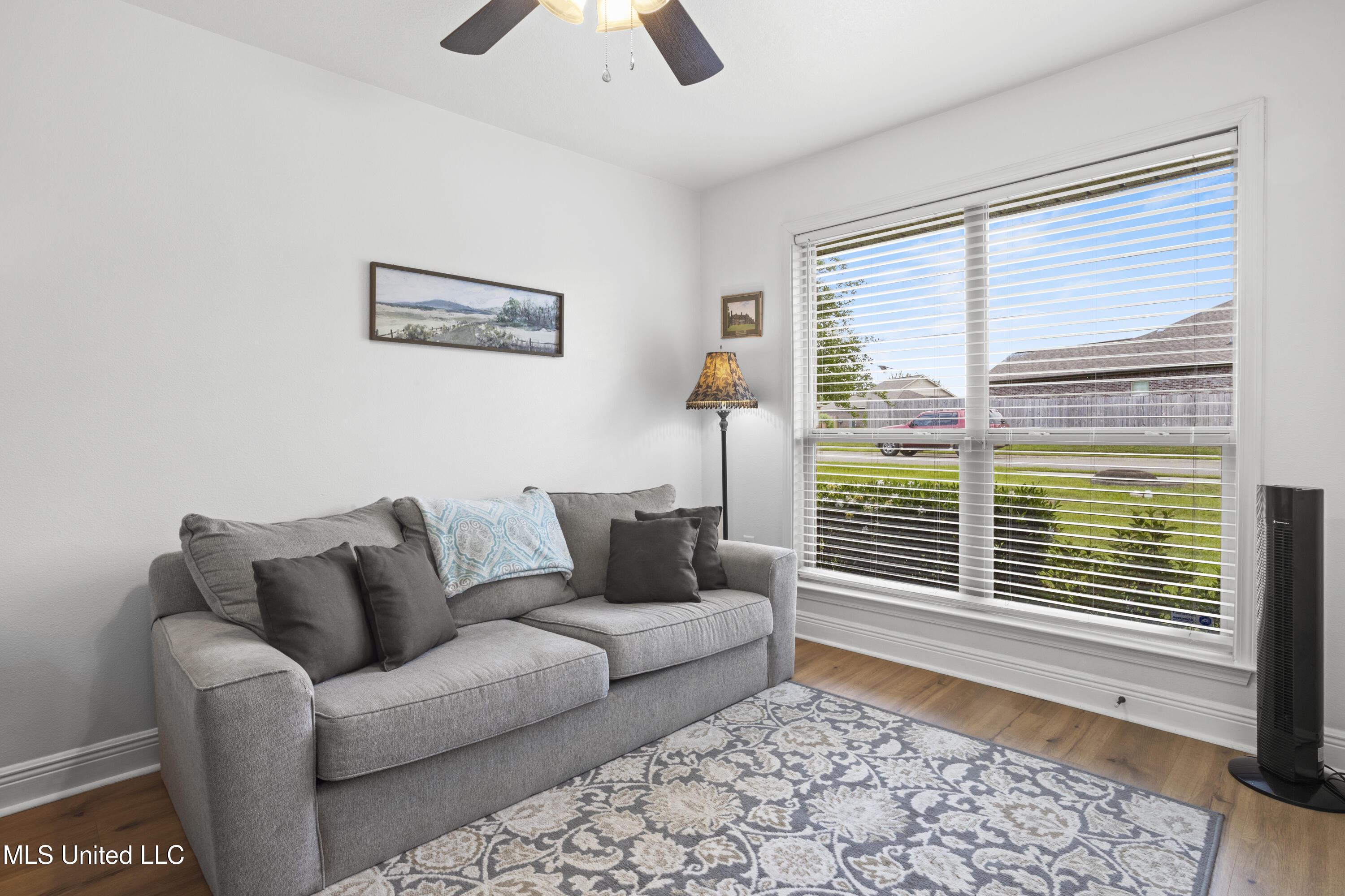 13703 Windwood Drive Property Photo 18