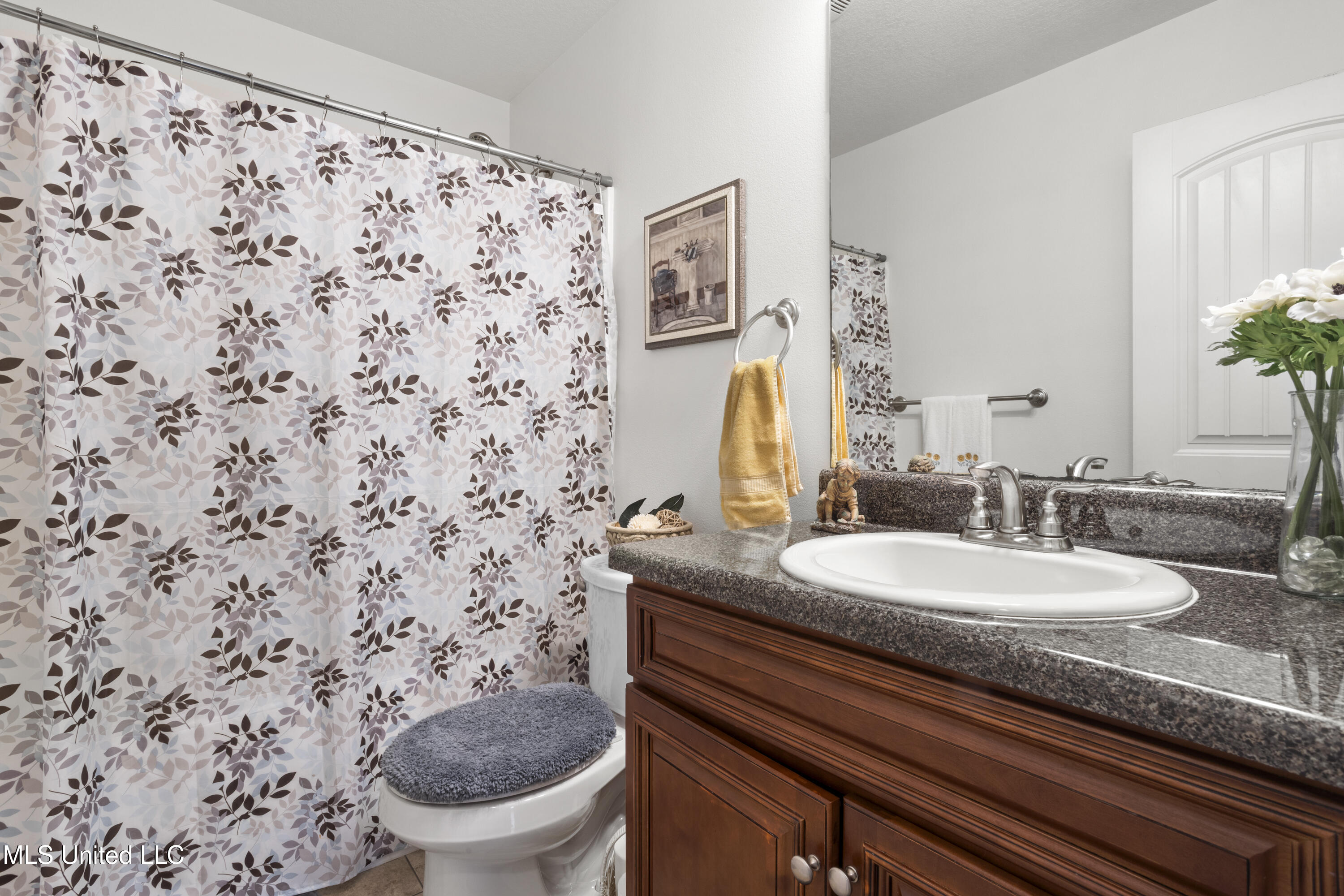 13703 Windwood Drive Property Photo 25