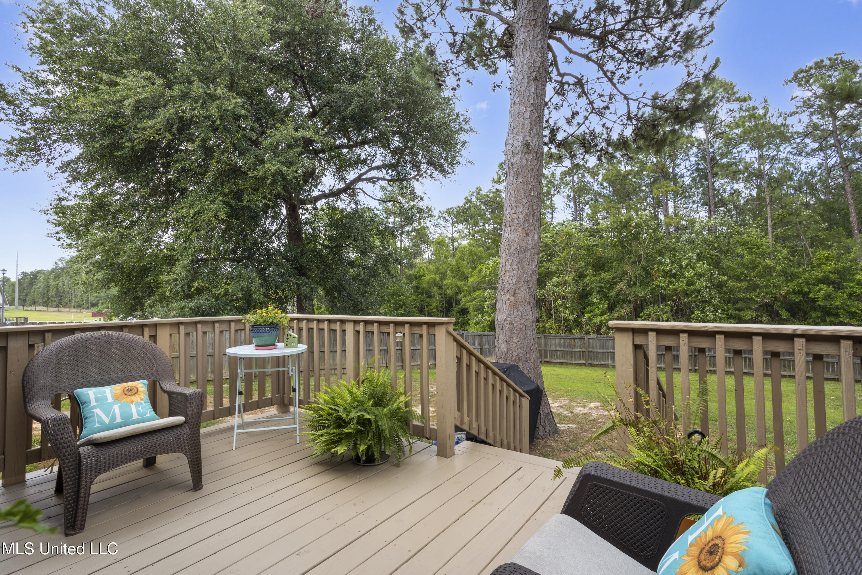 13703 Windwood Drive Property Photo 30