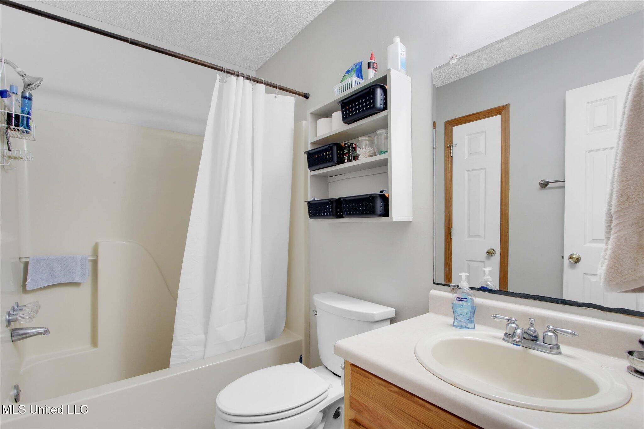 8809 Old Walnut Road Property Photo 23