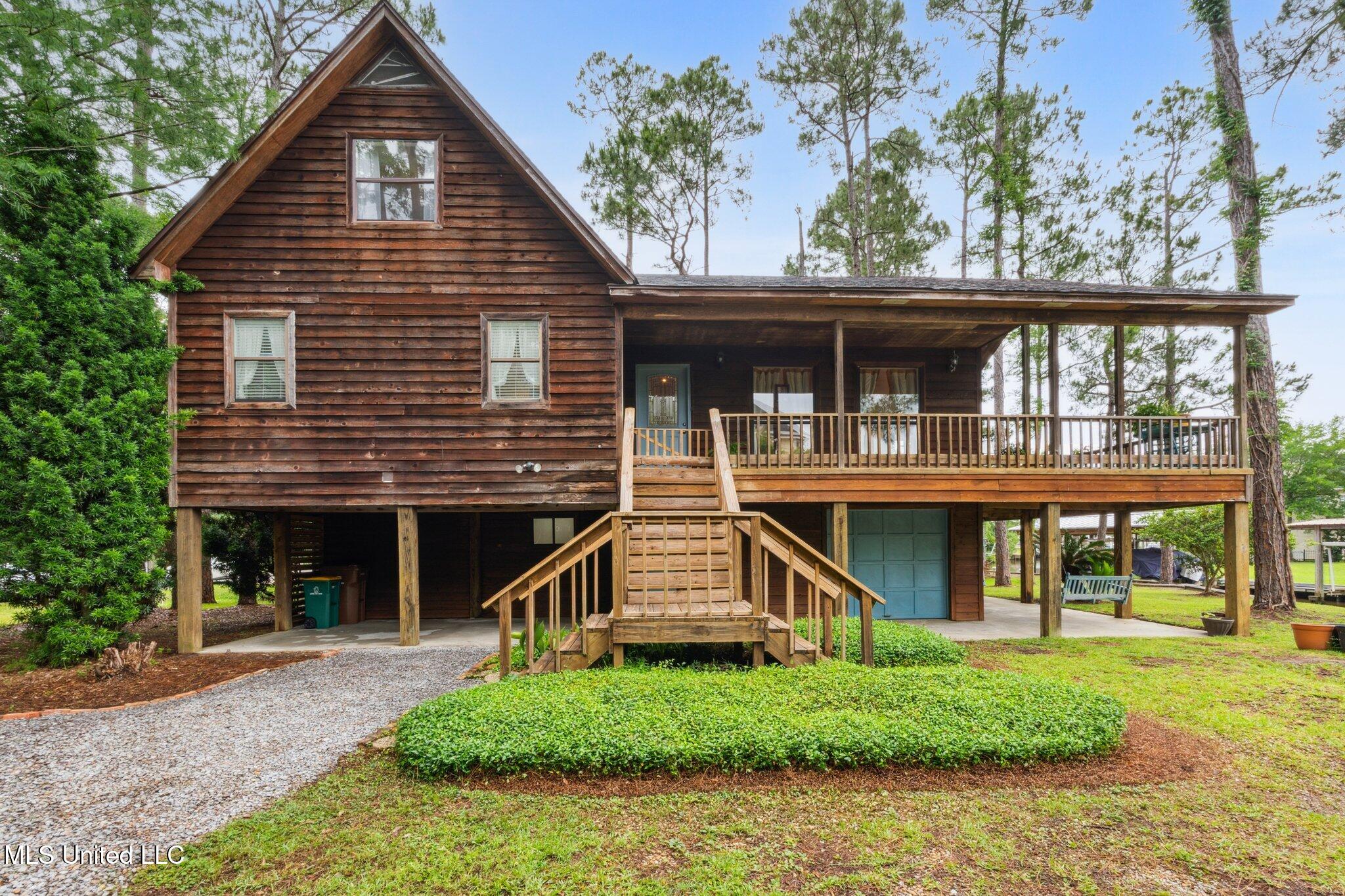 112 Dogwood Lane Property Photo 2