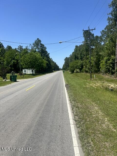 7125 Bayside Drive Property Photo 4