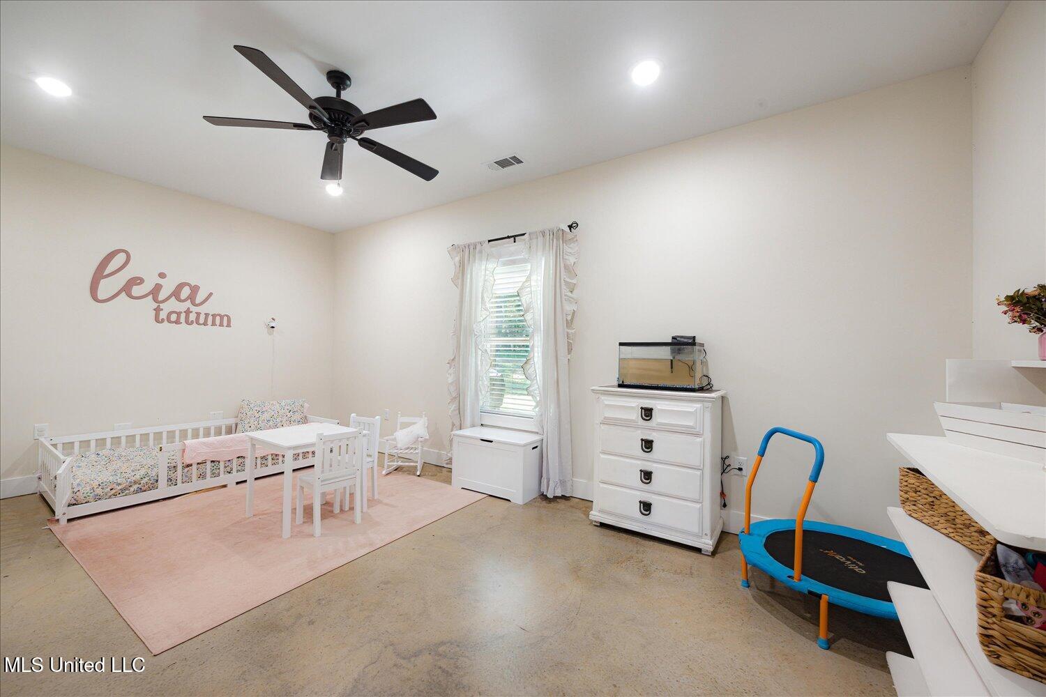 335 Aaron Road Property Photo 17