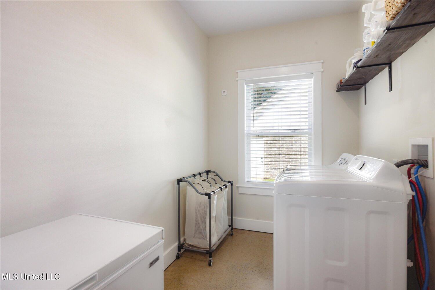 335 Aaron Road Property Photo 20