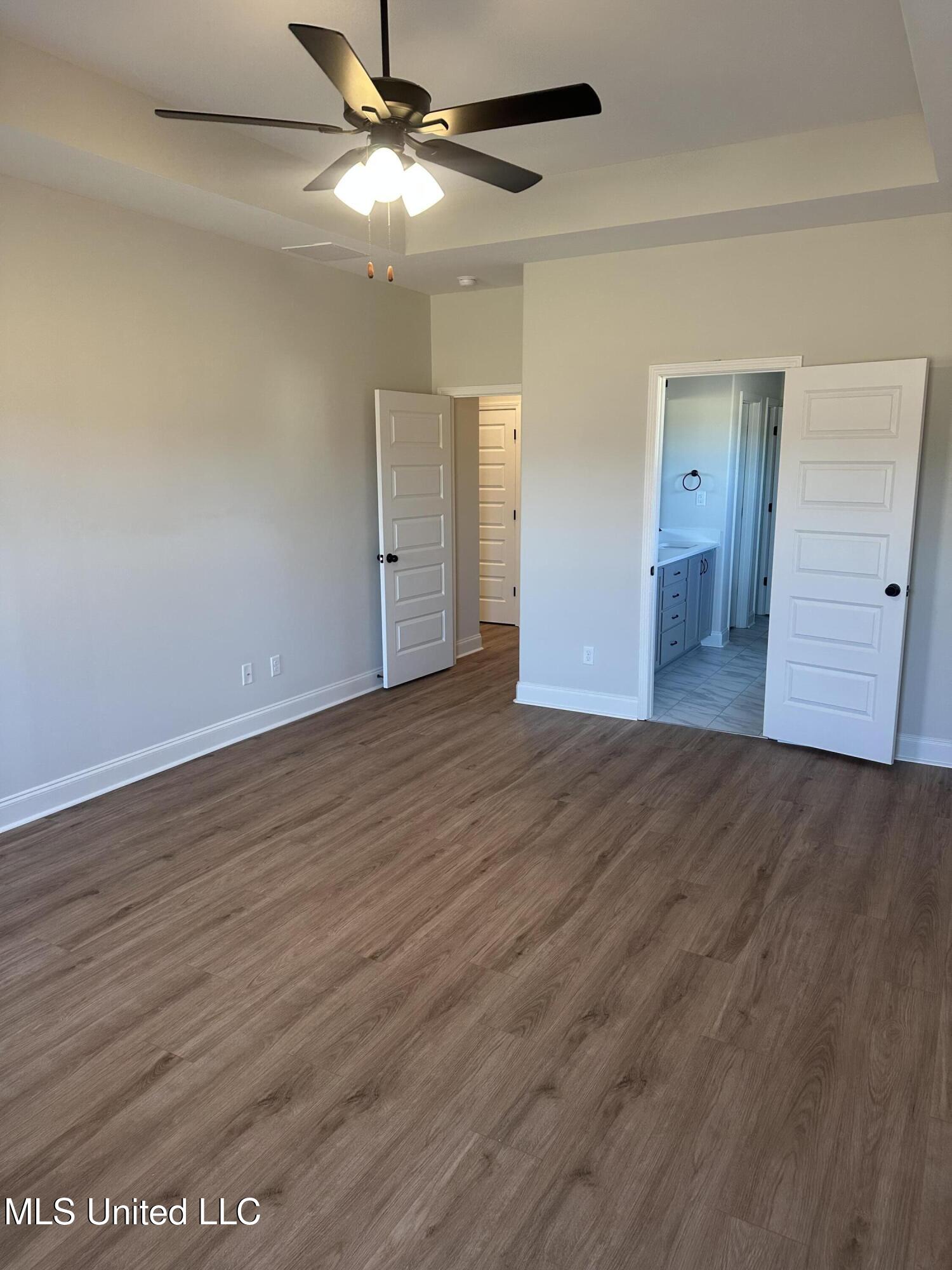 748 Lucas Lane Property Photo 16