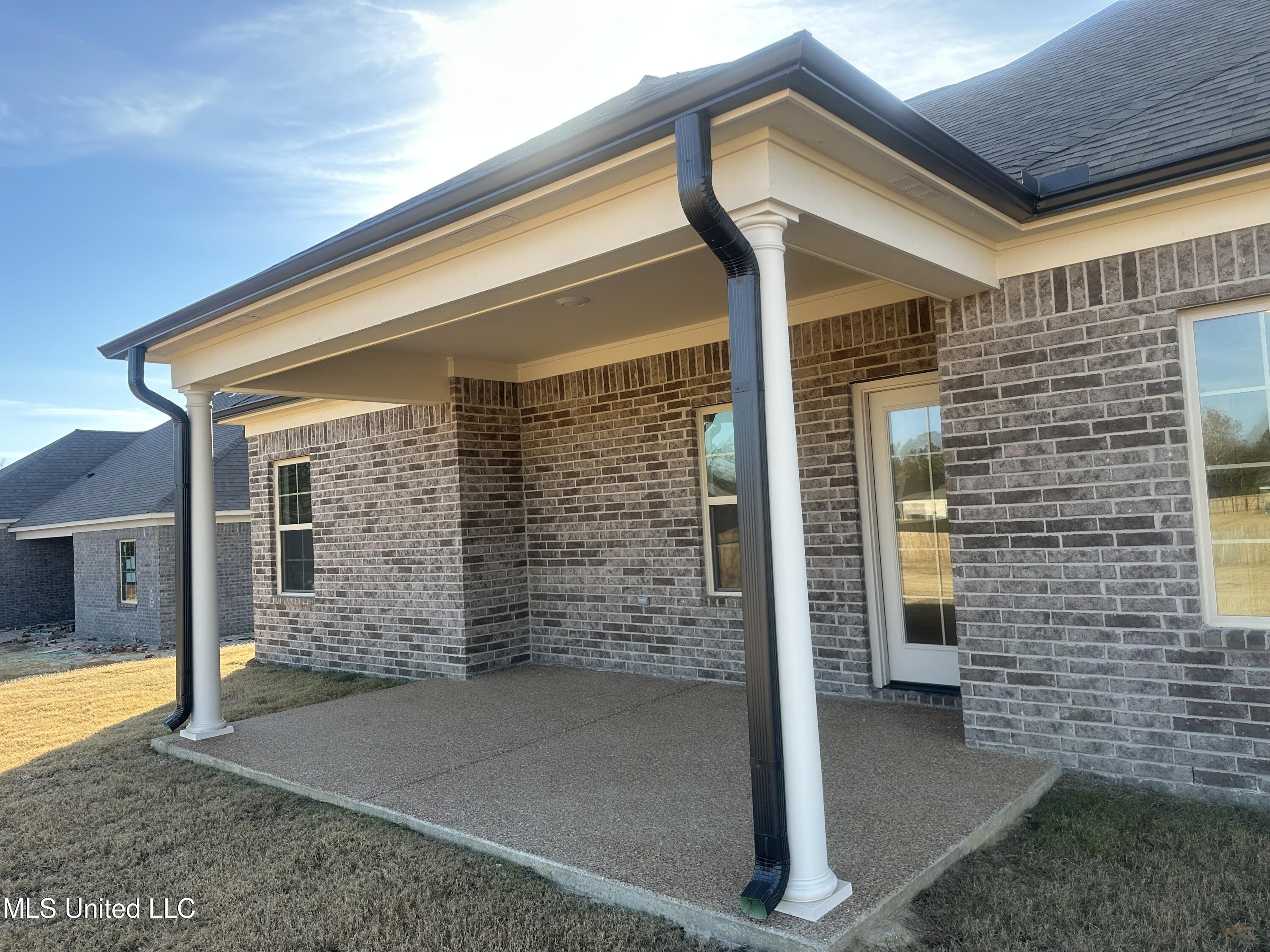 748 Lucas Lane Property Photo 28