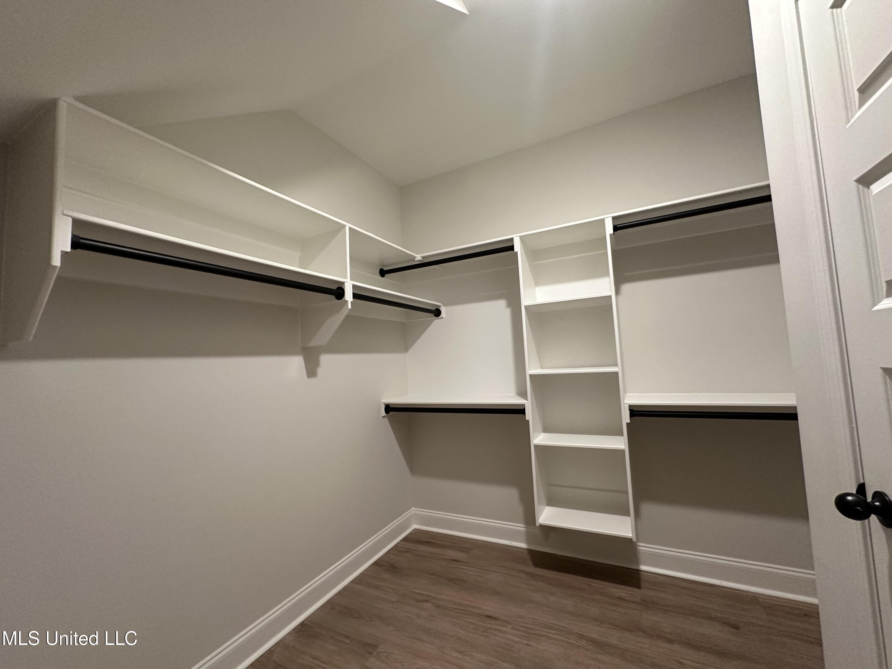 748 Lucas Lane Property Photo 31