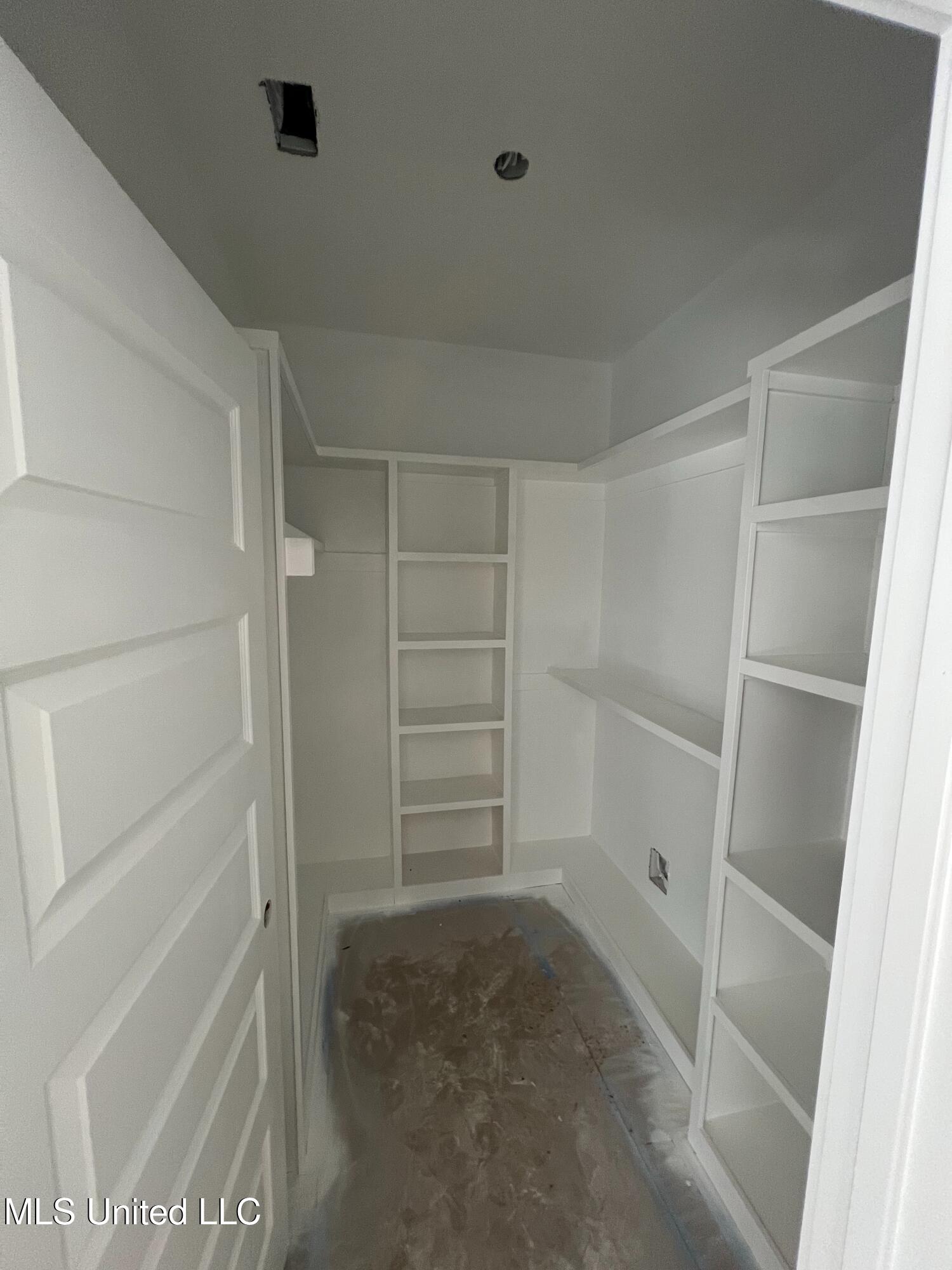 7356 Mockingbird Lane Property Photo 8