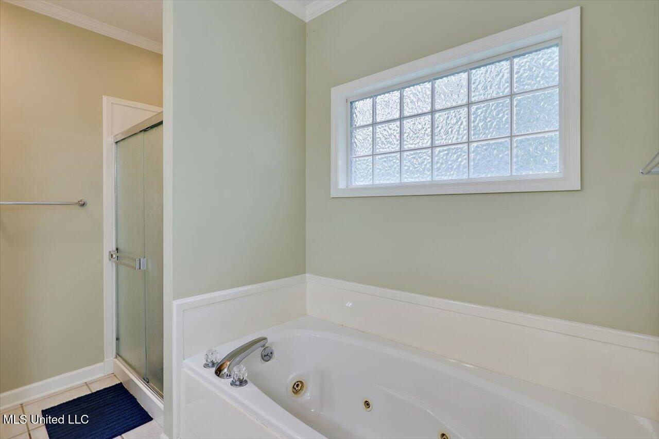 614 Cliffview Drive Property Photo 20