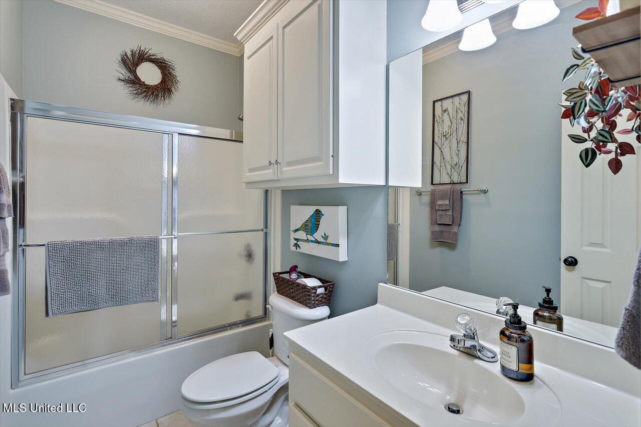 614 Cliffview Drive Property Photo 23