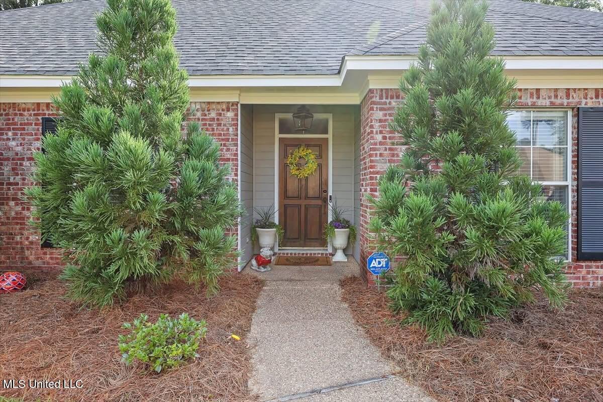 614 Cliffview Drive Property Photo 24