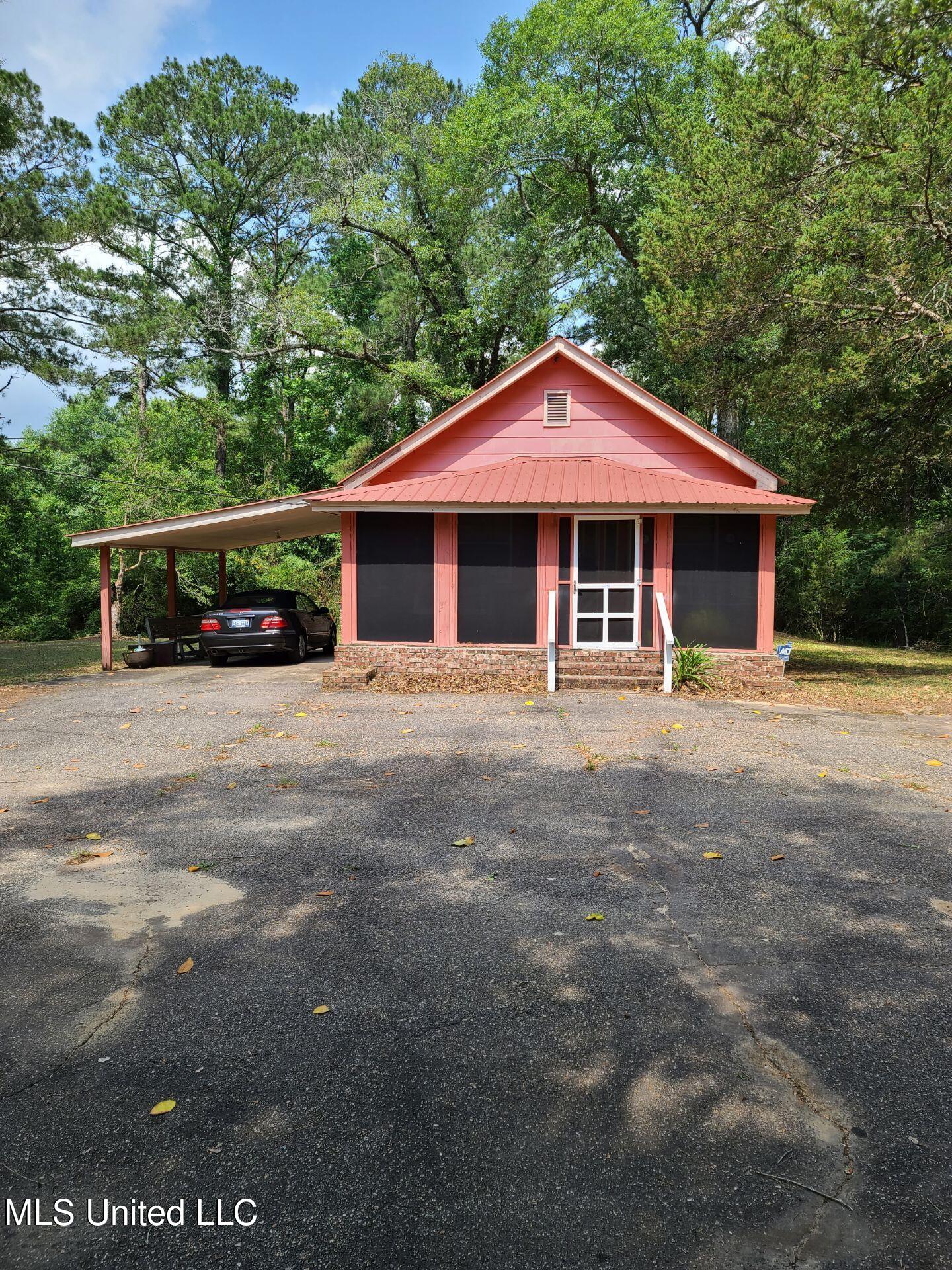 112 Lott Road Property Photo 1