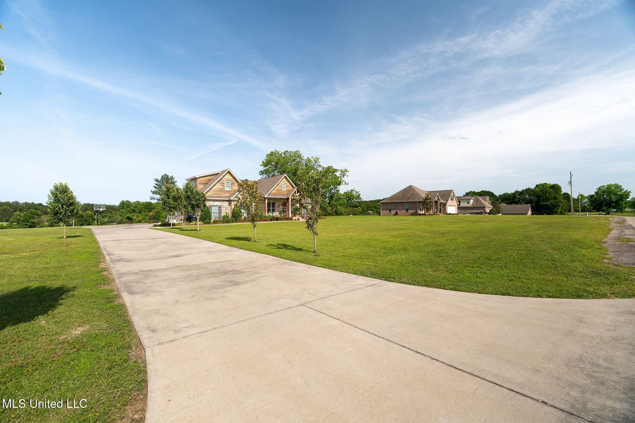 446 Newman Camp Road Property Photo 3
