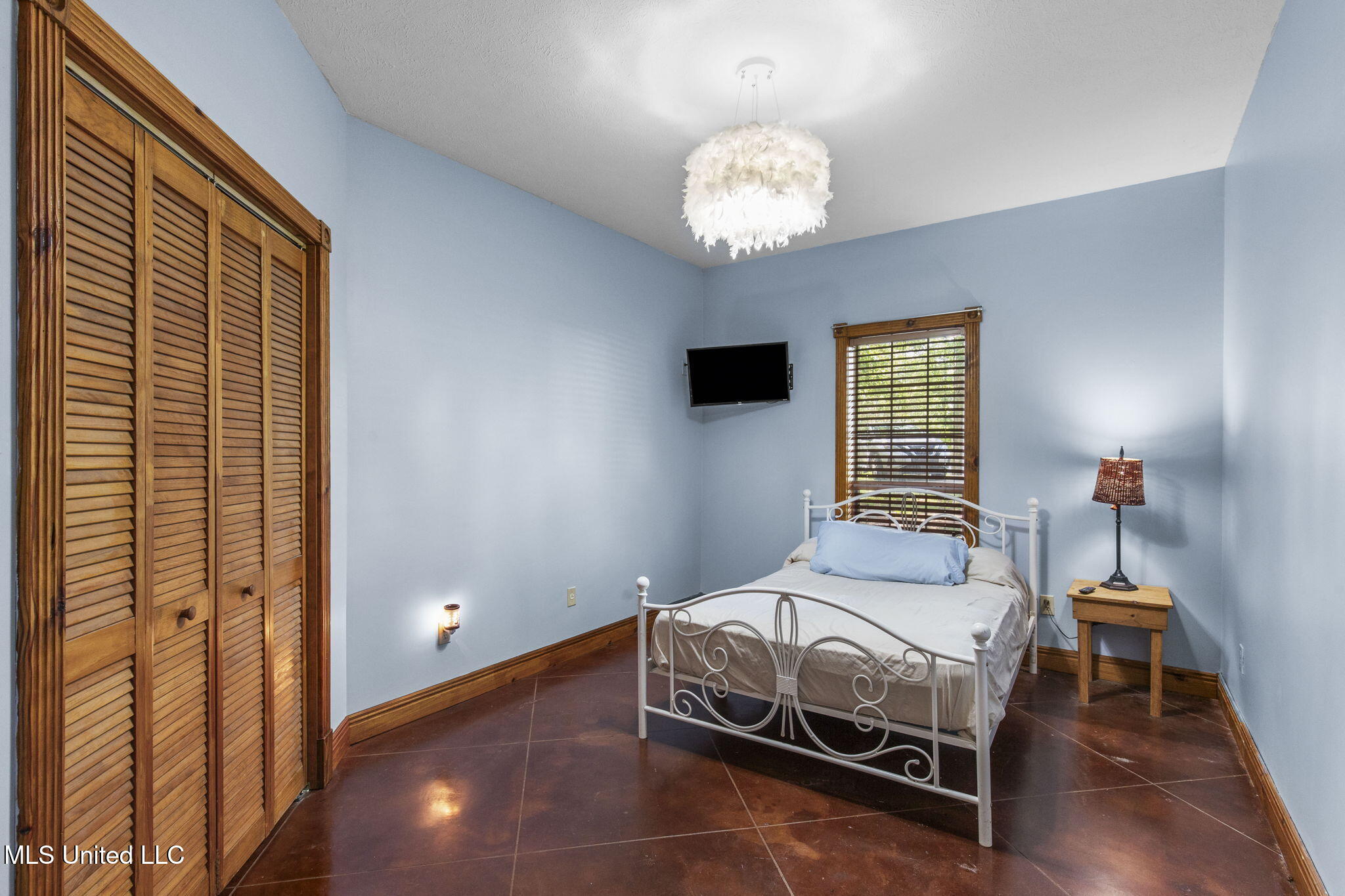 500 E Dewey Camp Drive Property Photo 21