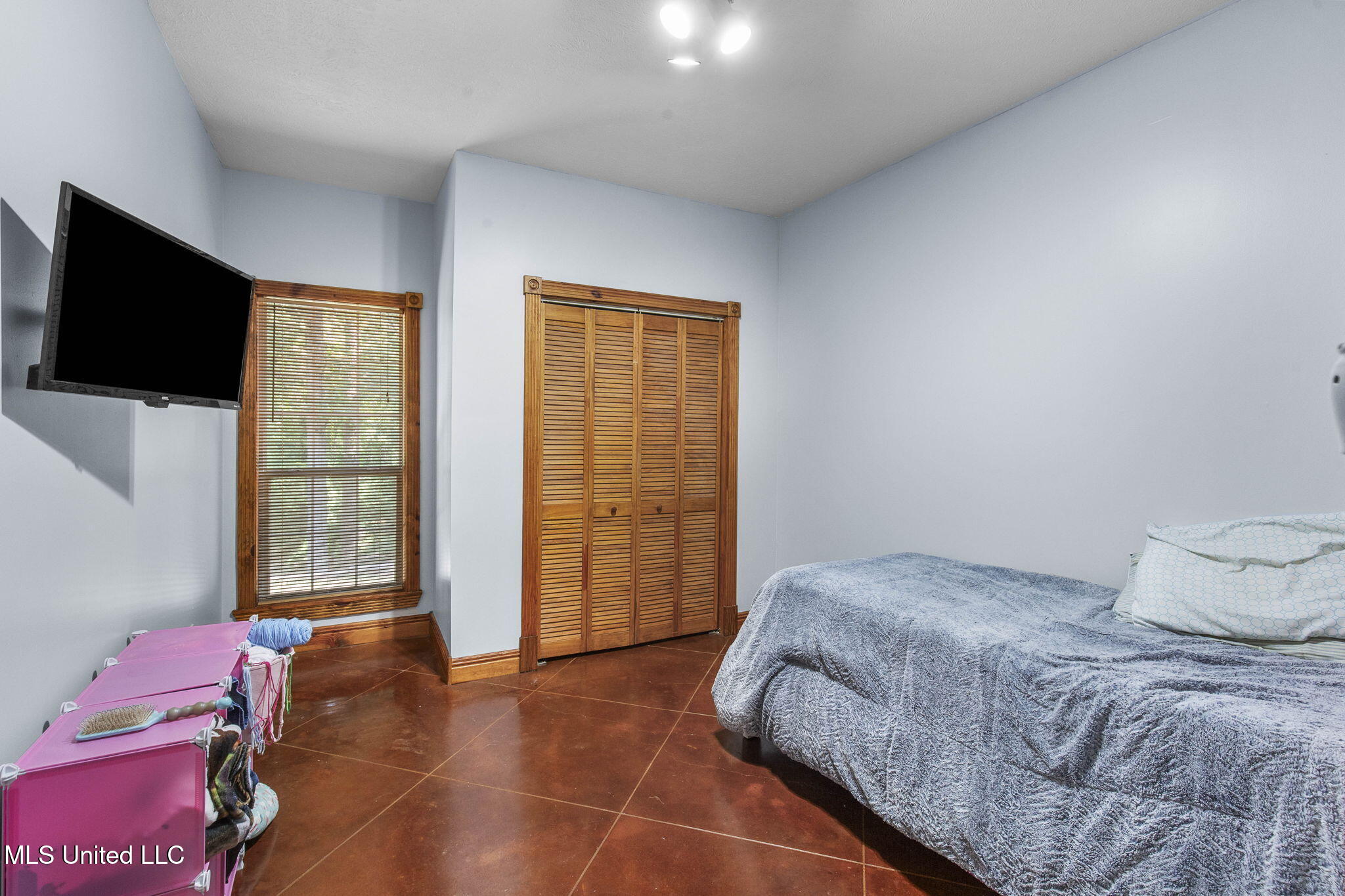 500 E Dewey Camp Drive Property Photo 25